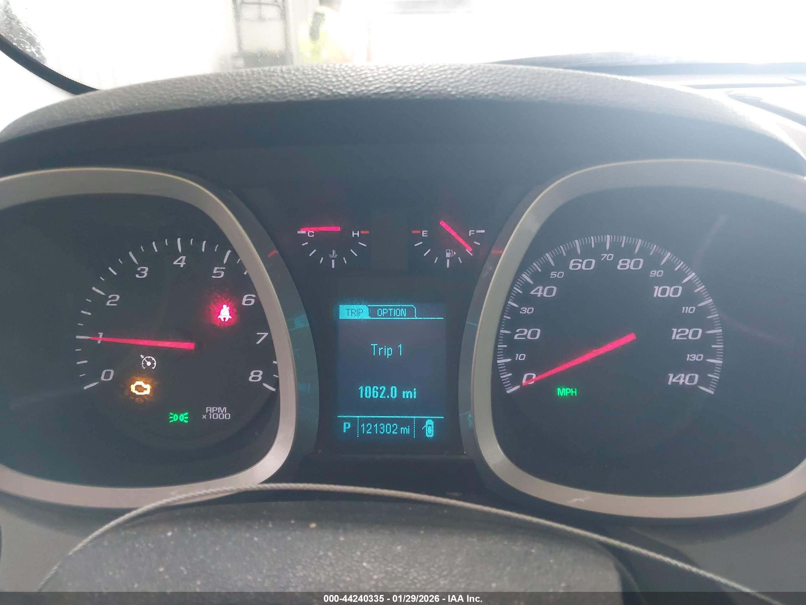 CHEVROLET EQUINOX image 7