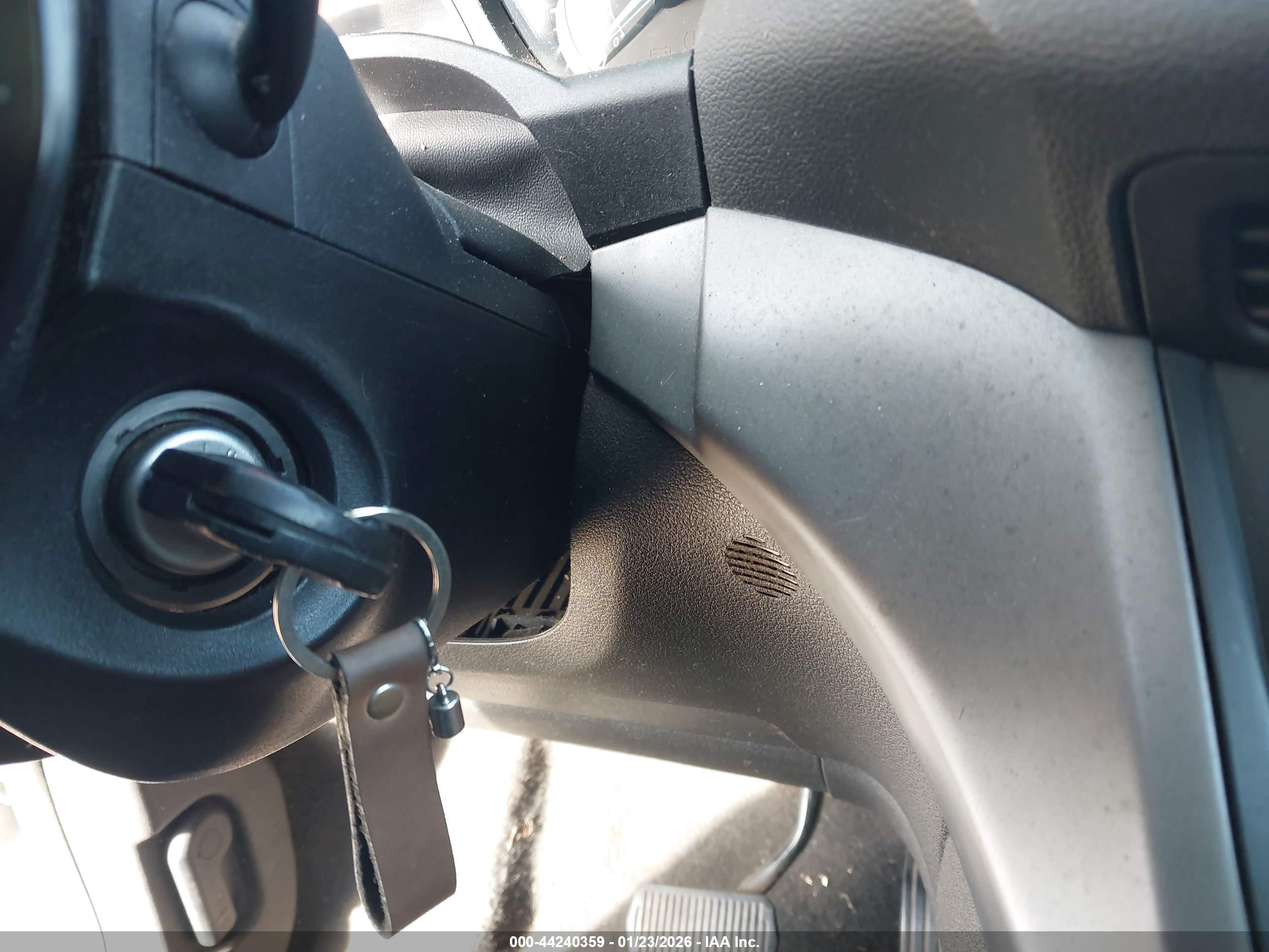 FORD ESCAPE image 11