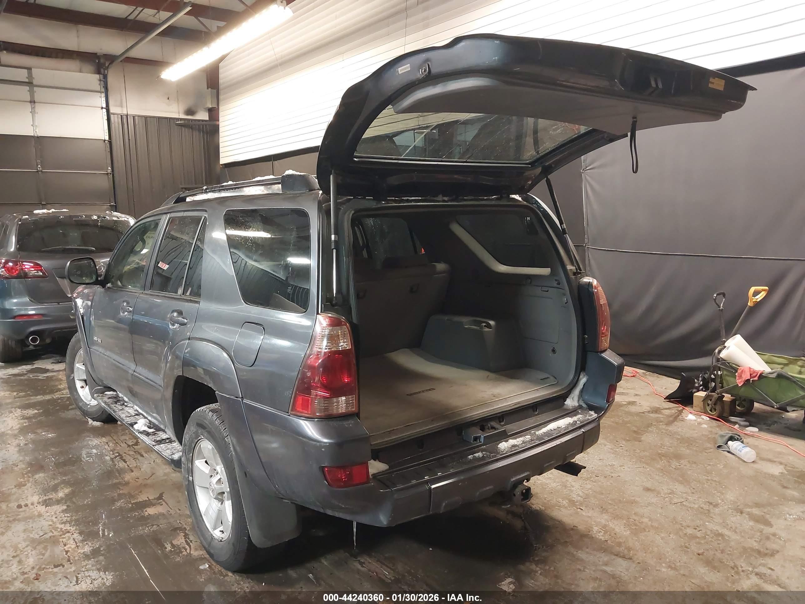 TOYOTA 4RUNNER image 3