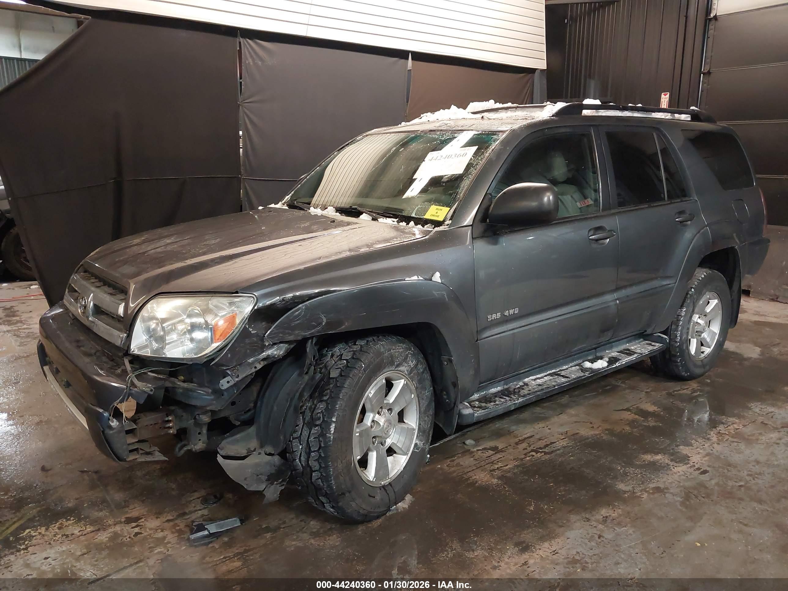 TOYOTA 4RUNNER image 6