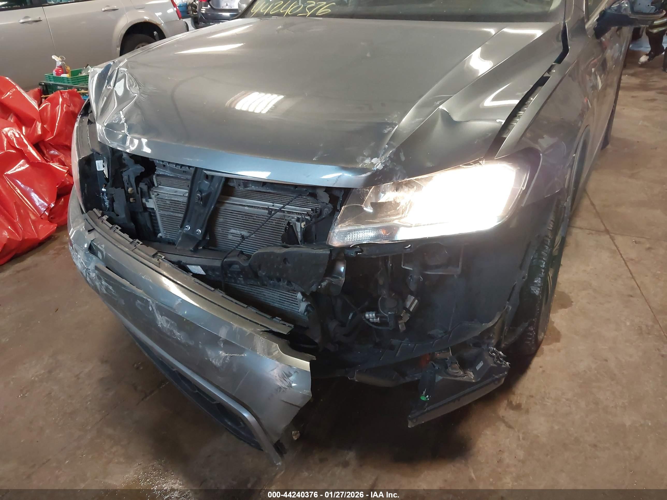 VOLKSWAGEN TIGUAN image 6