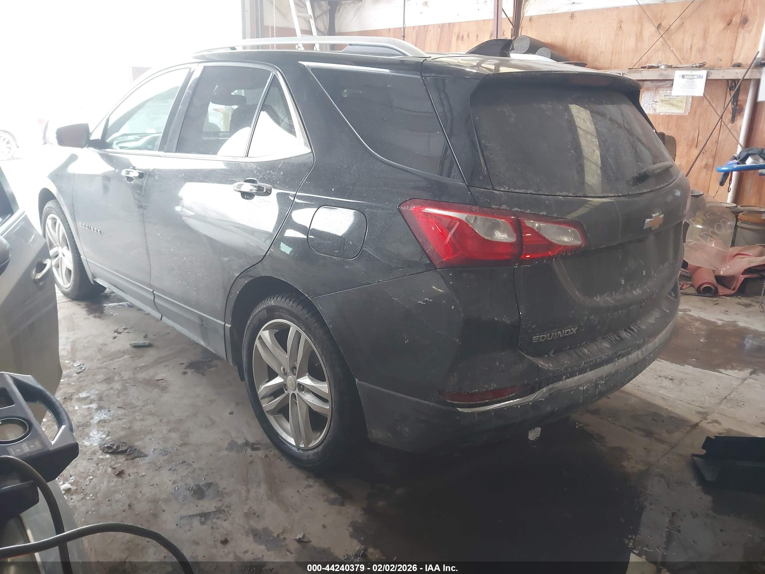 CHEVROLET EQUINOX image 3