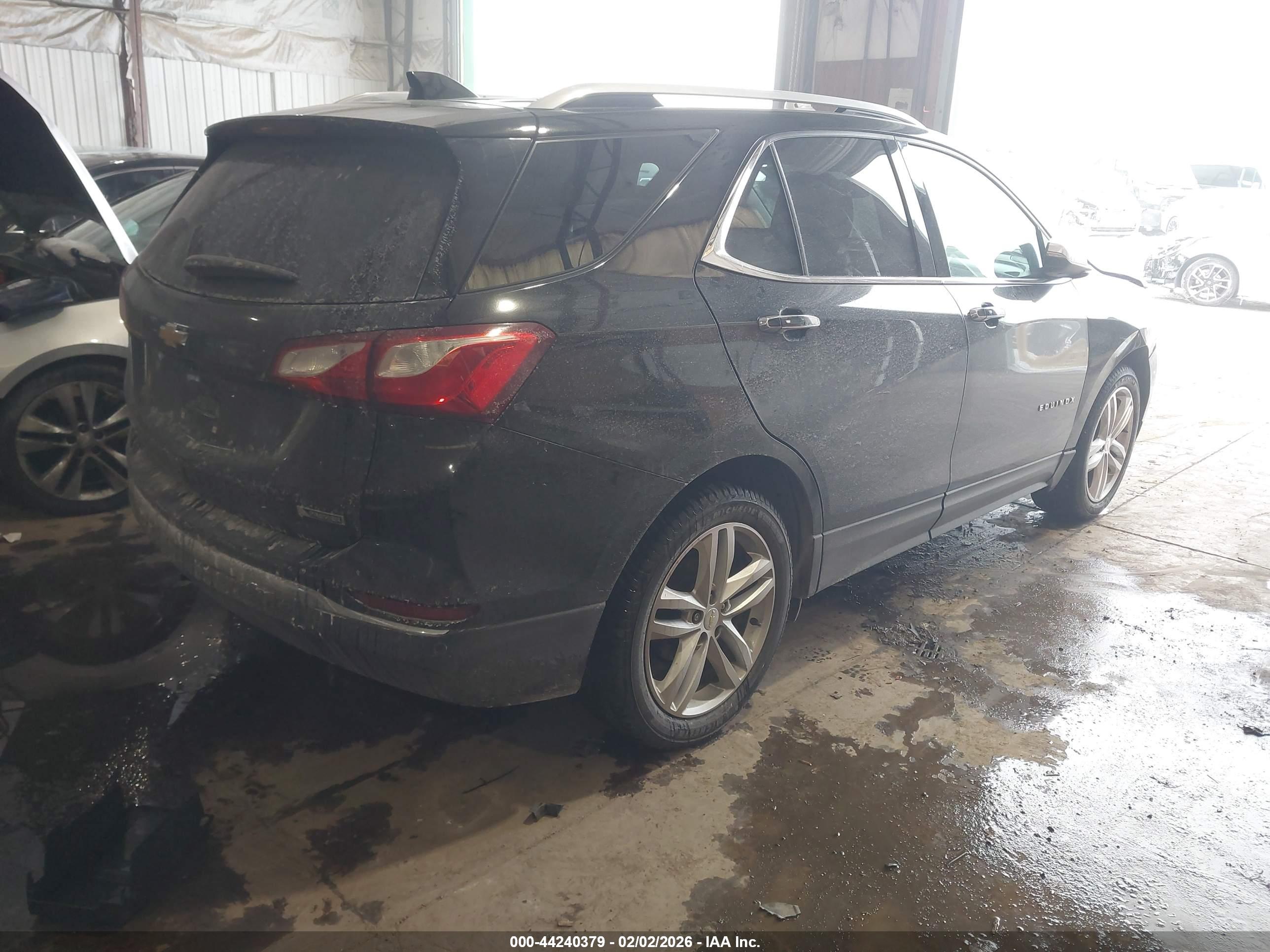 CHEVROLET EQUINOX image 4