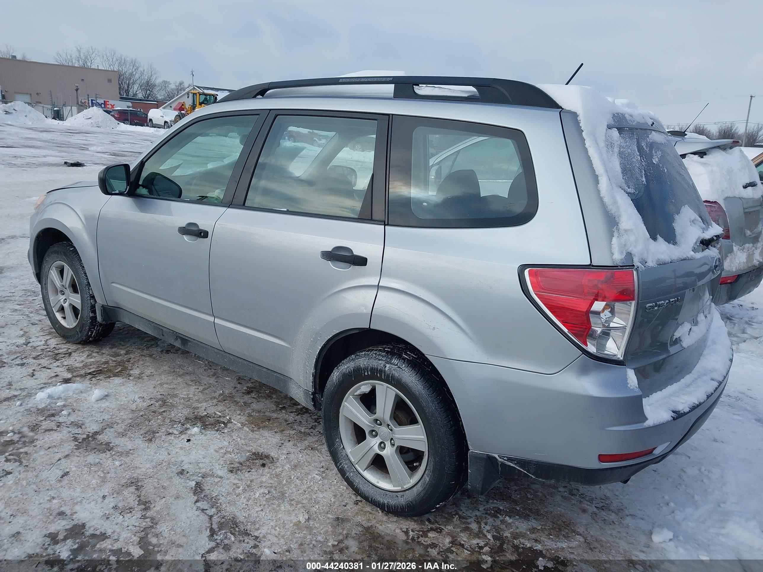 SUBARU FORESTER image 3