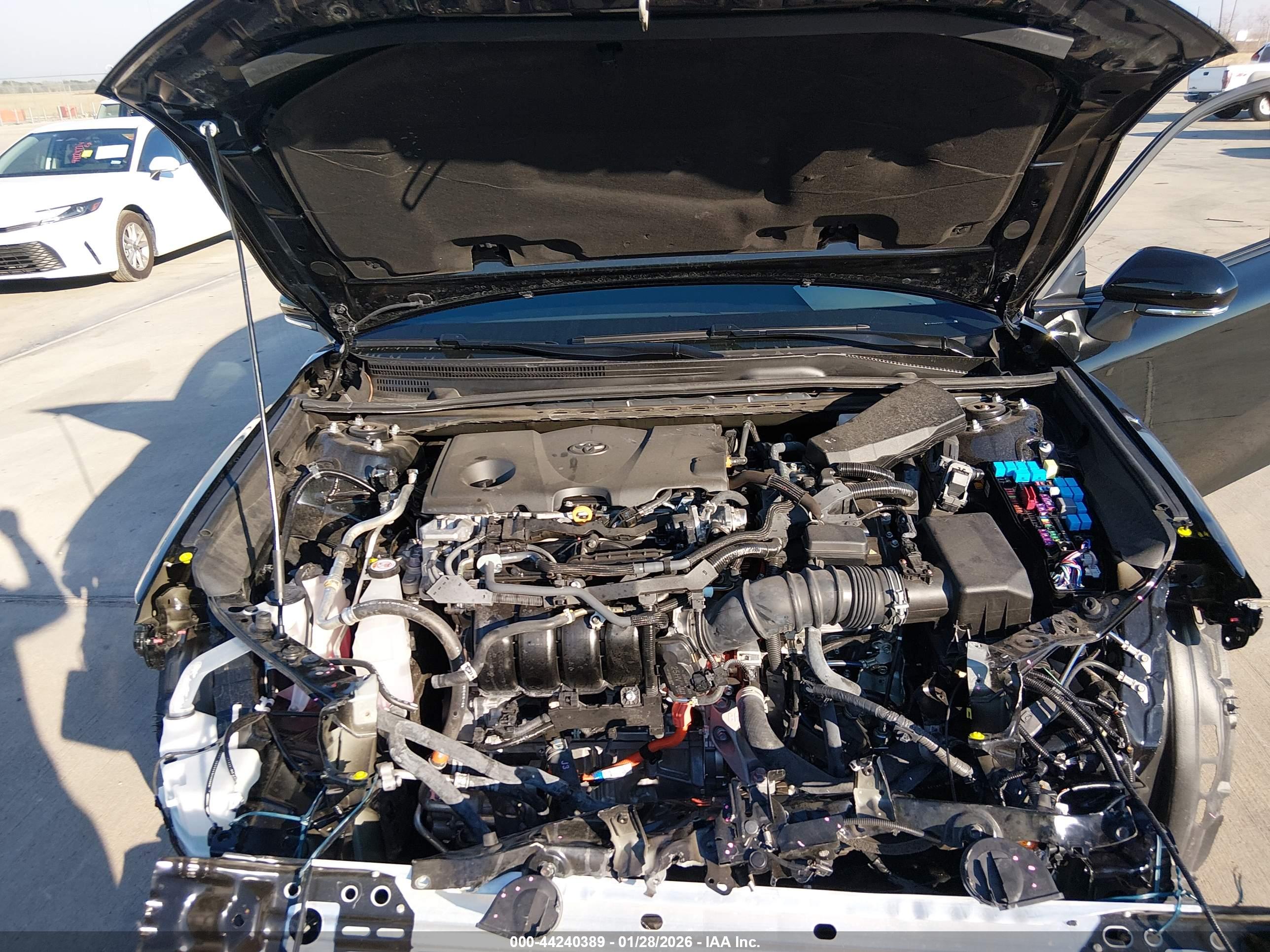 TOYOTA CAMRY image 10