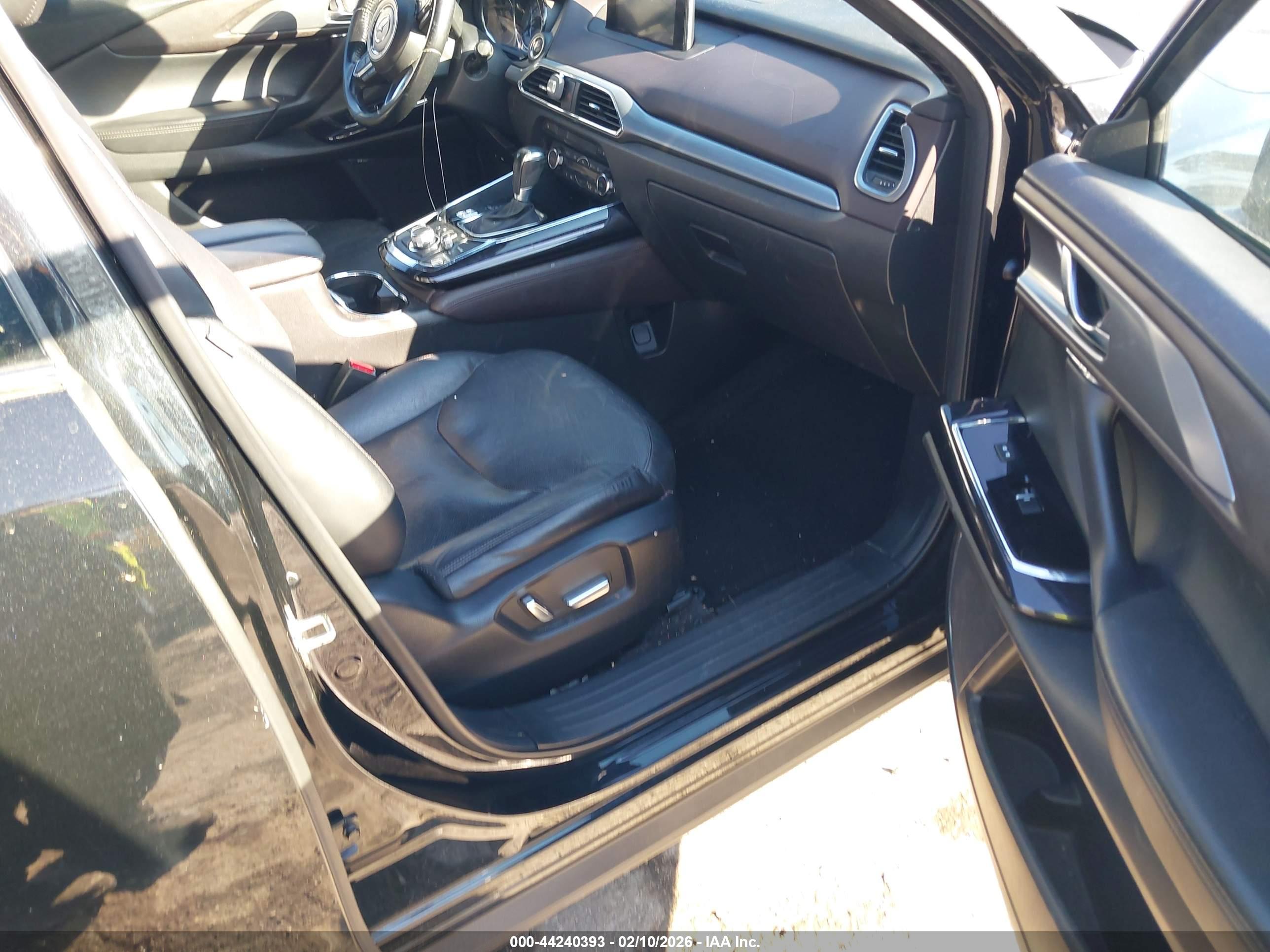 MAZDA CX-9 image 5
