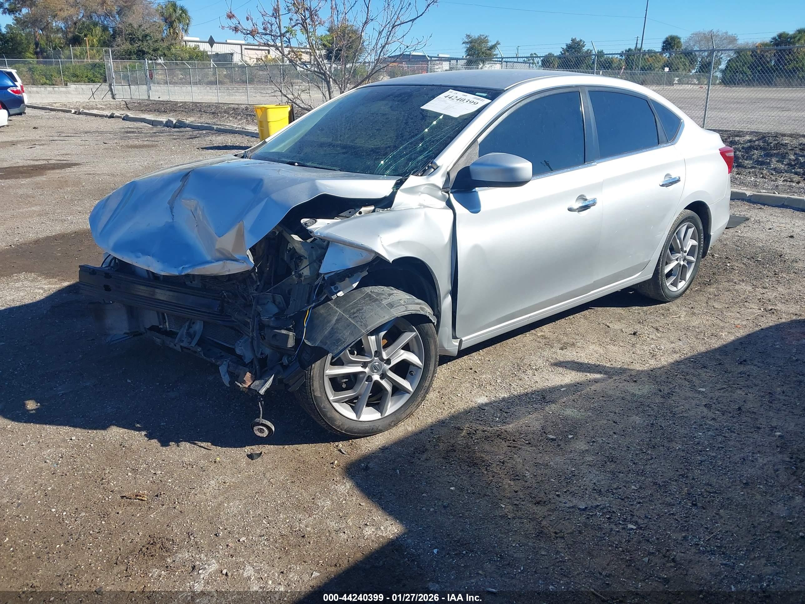 NISSAN SENTRA image 2