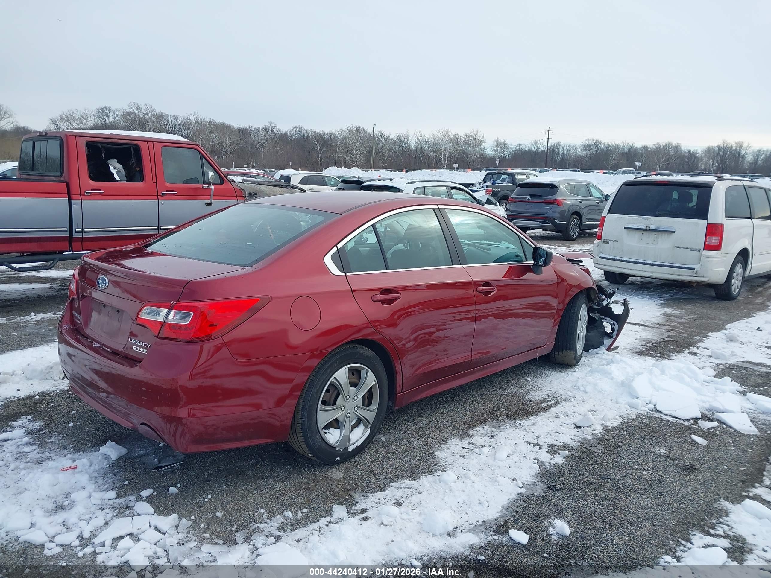 SUBARU LEGACY image 4