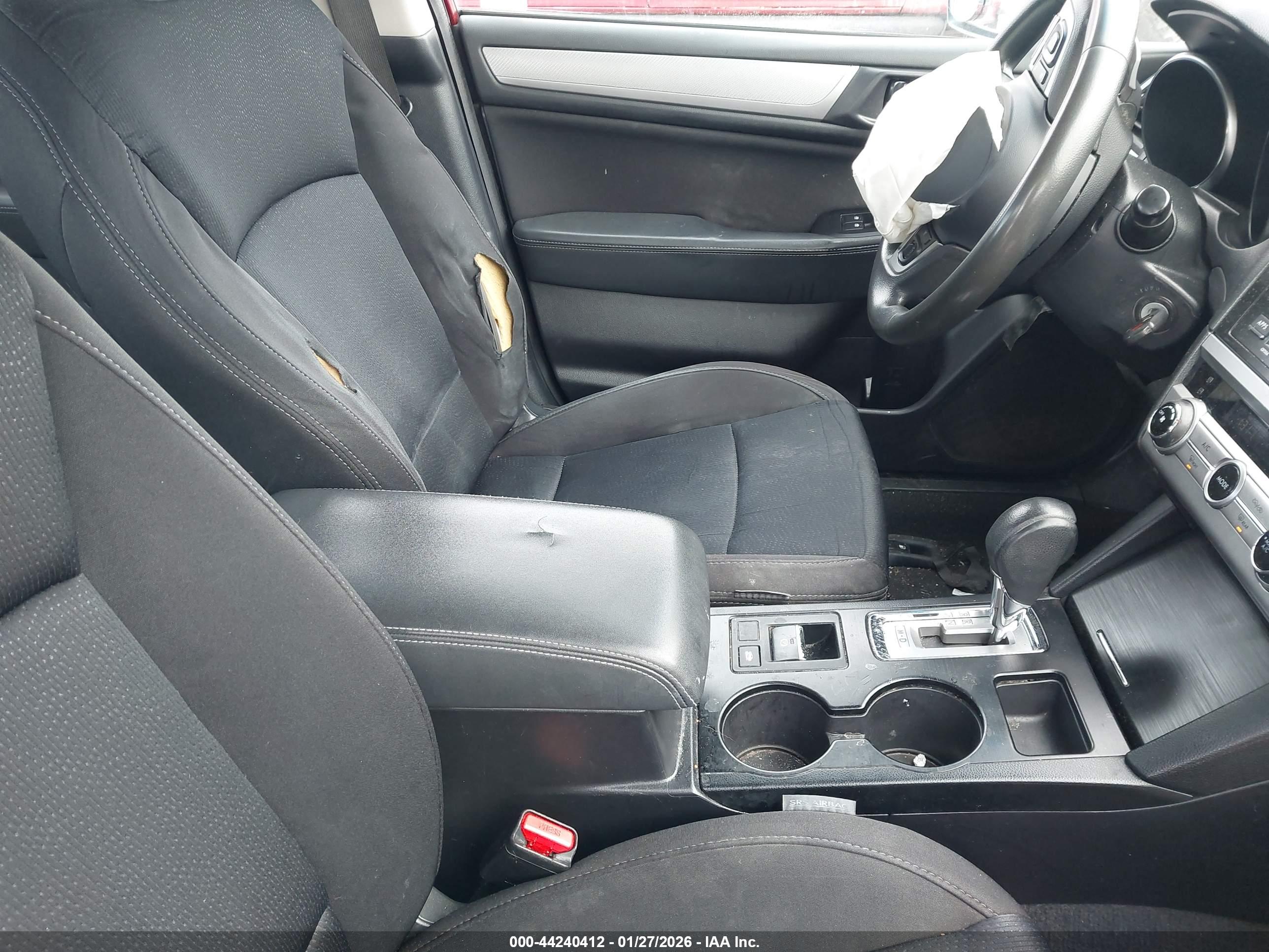 SUBARU LEGACY image 5