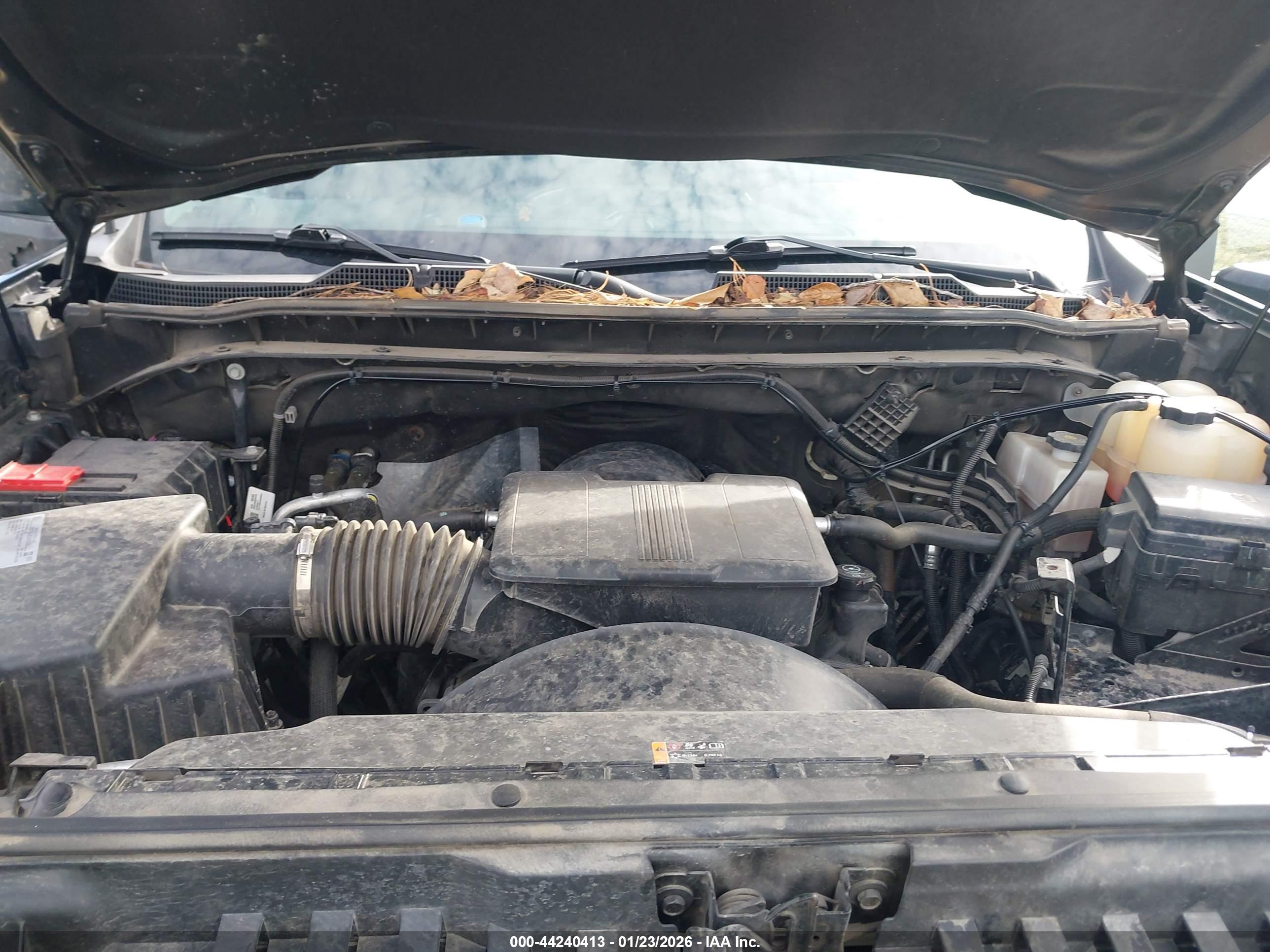 CHEVROLET SILVERADO image 10