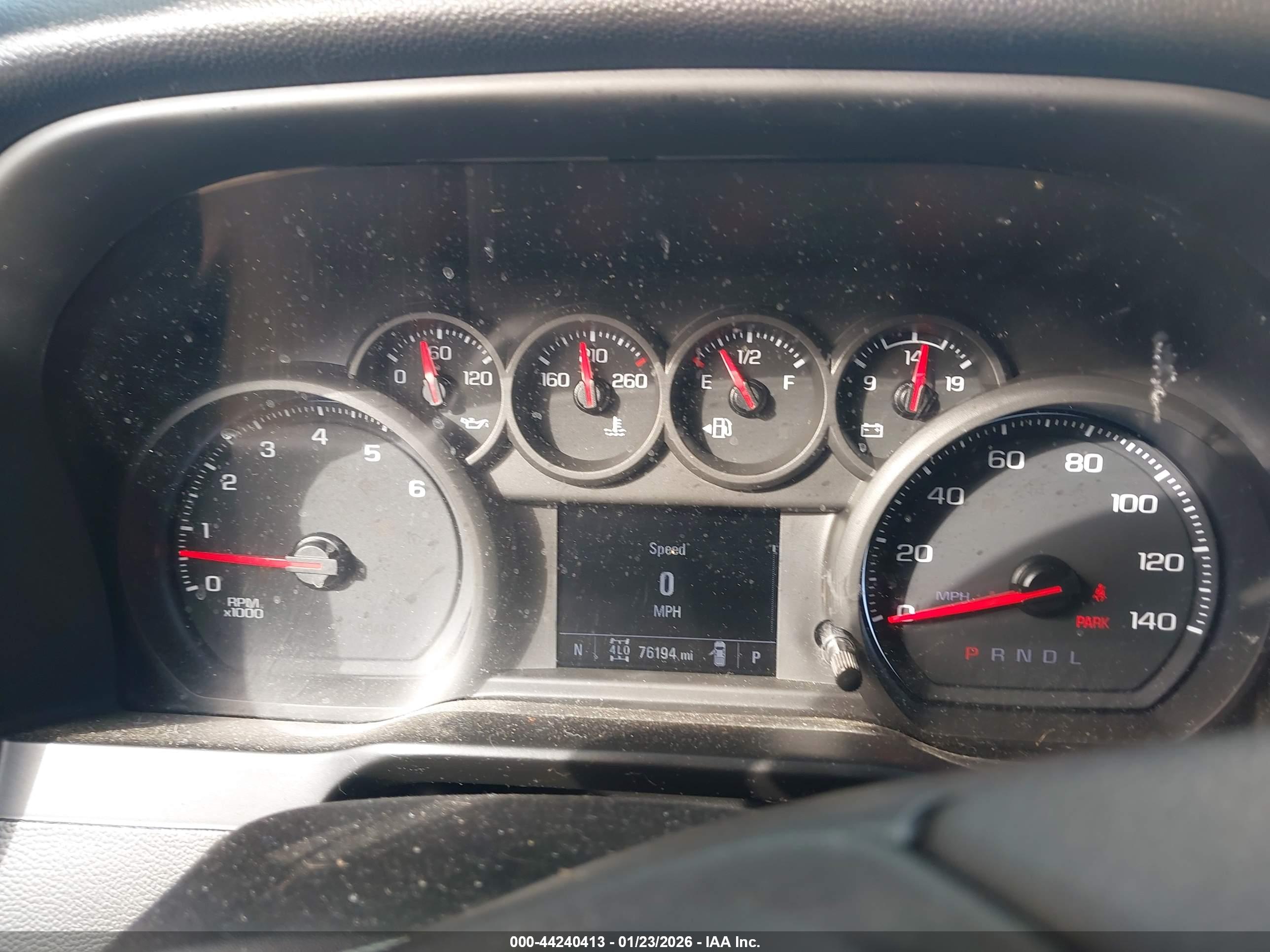 CHEVROLET SILVERADO image 7