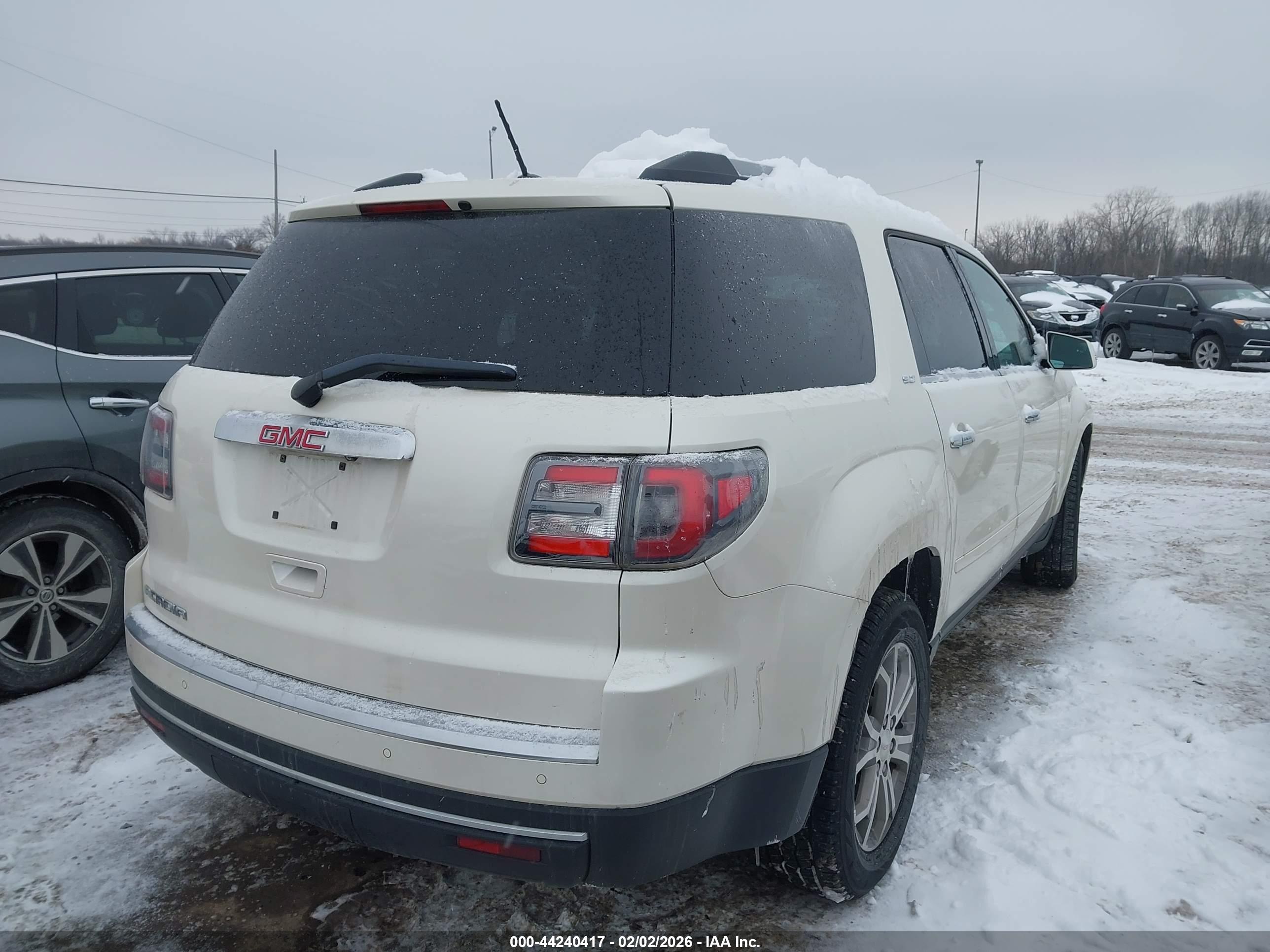 GMC ACADIA image 4