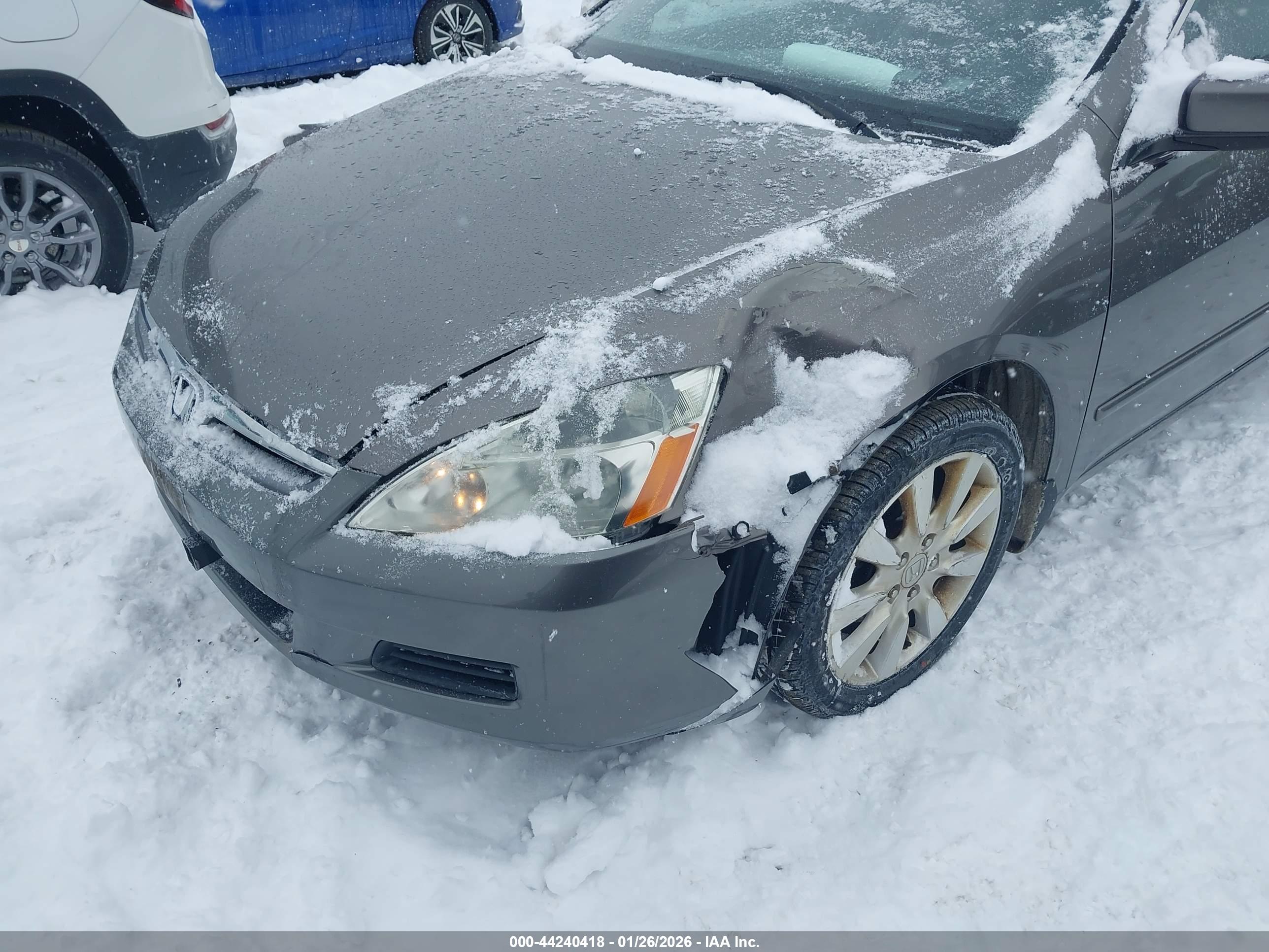 HONDA ACCORD image 6