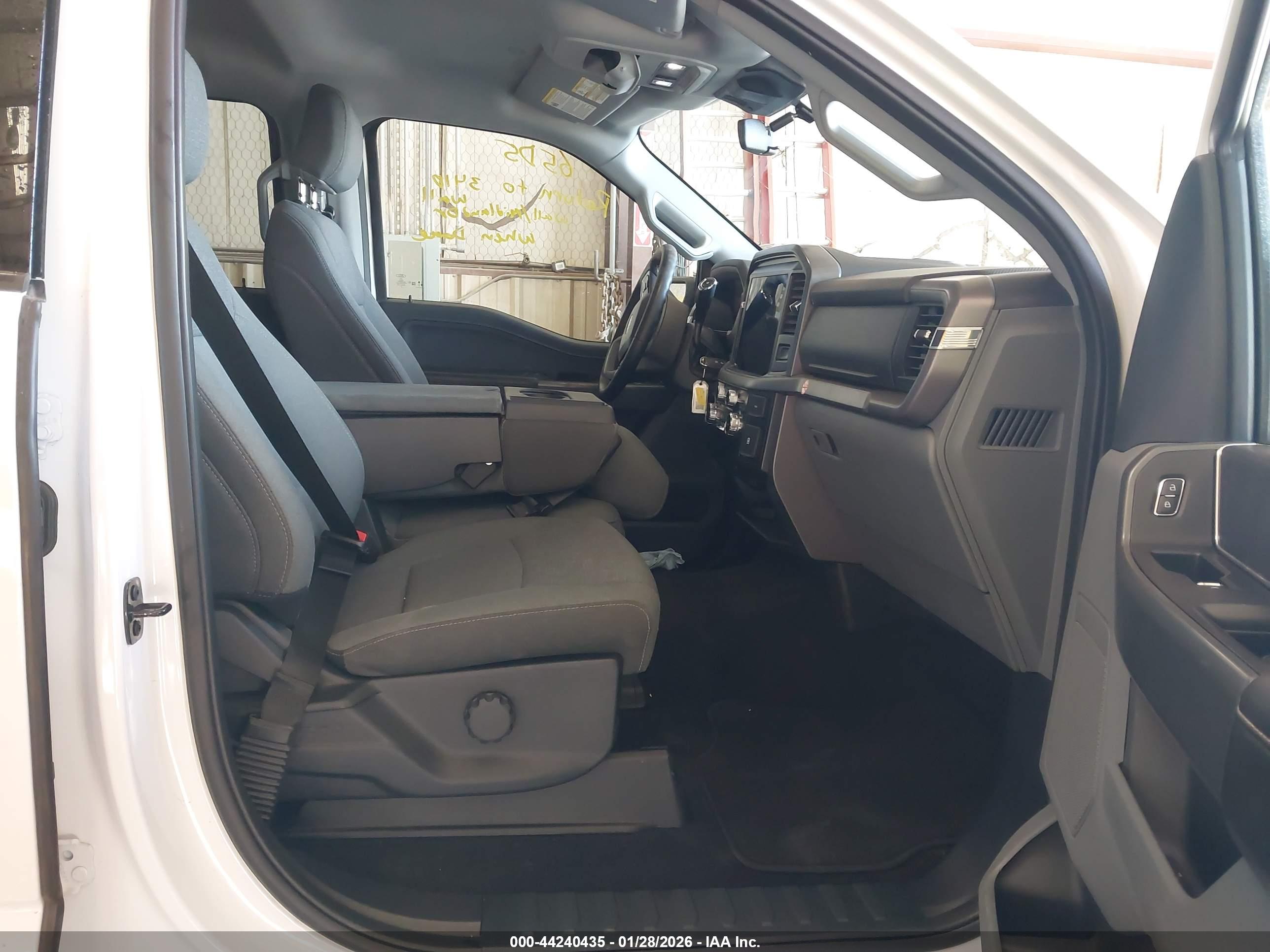 FORD F-150 image 5