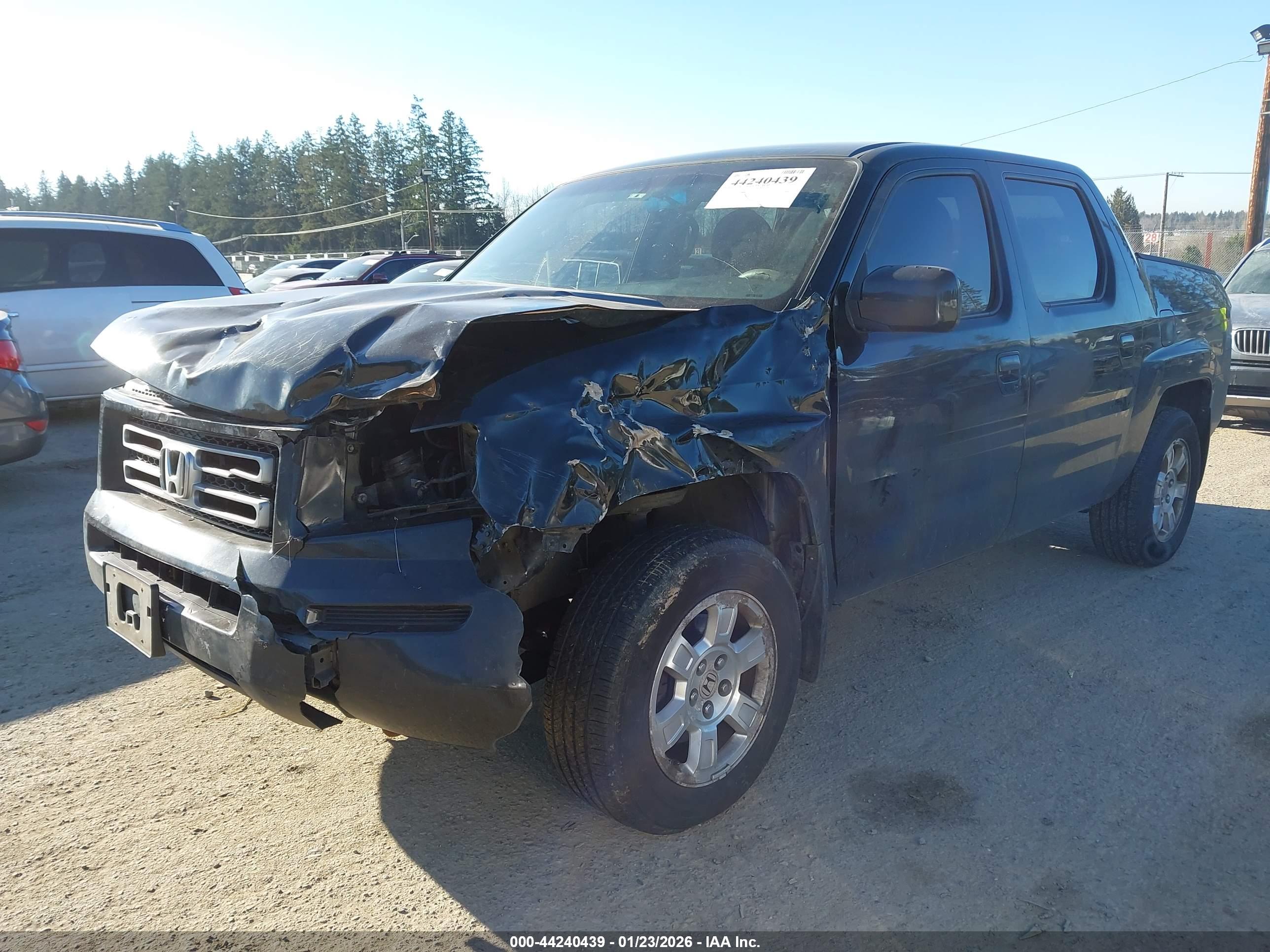 HONDA RIDGELINE image 2