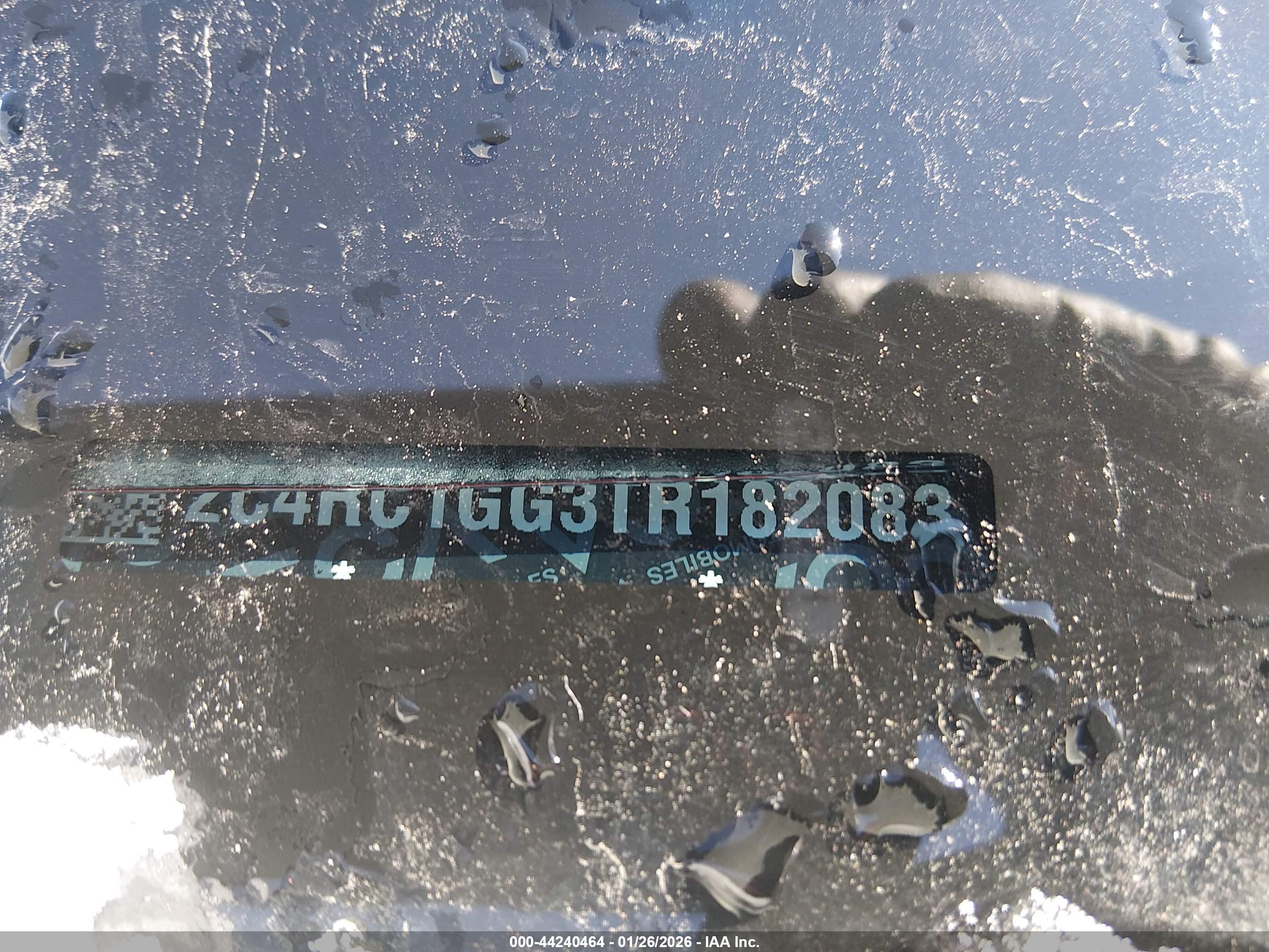CHRYSLER PACIFICA image 9