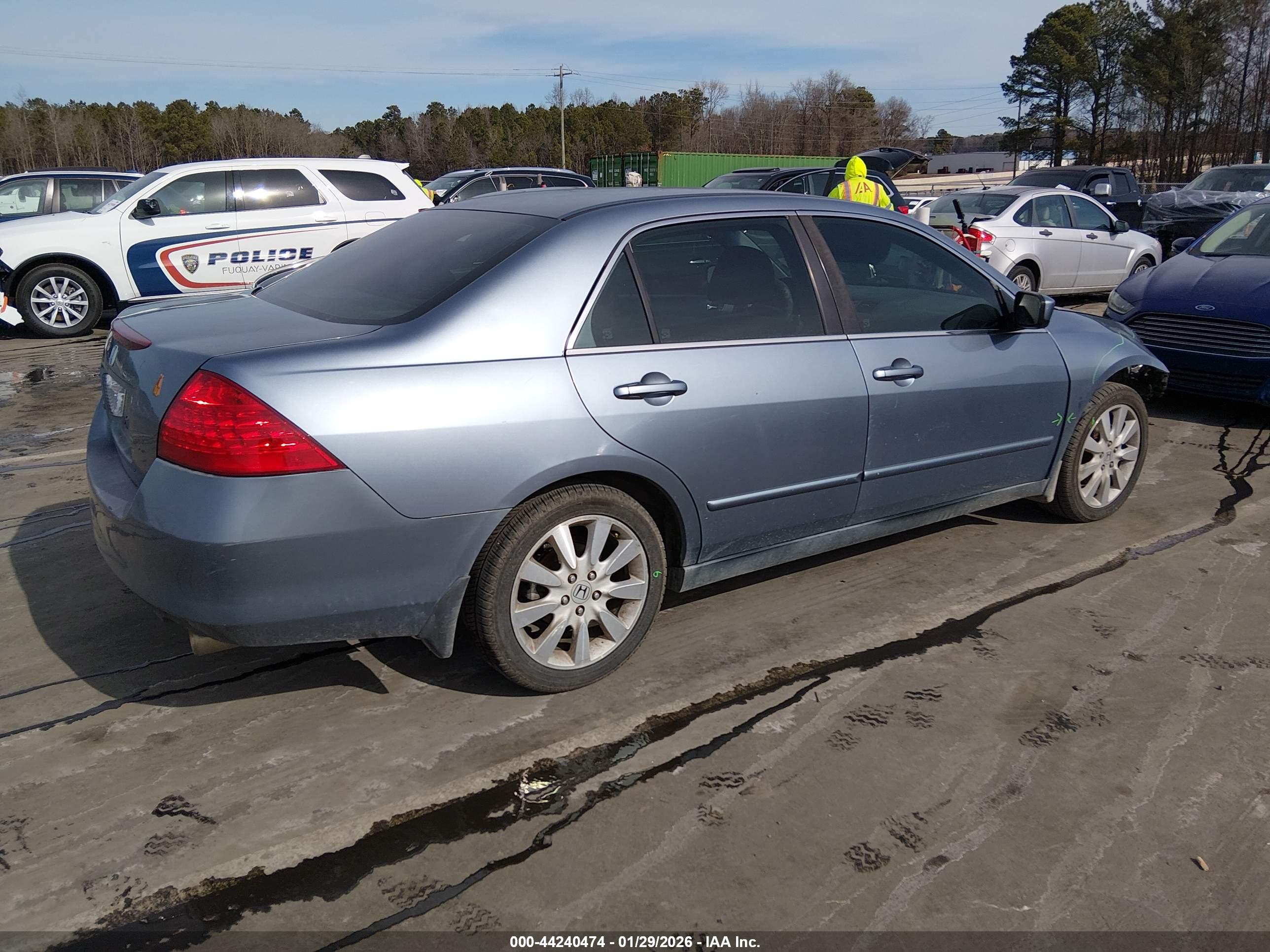 HONDA ACCORD image 4