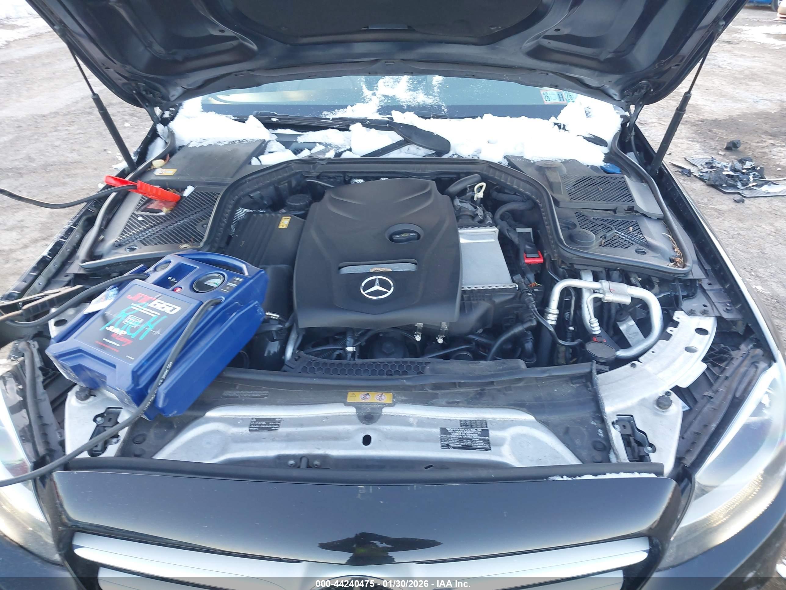 MERCEDES-BENZ C image 10