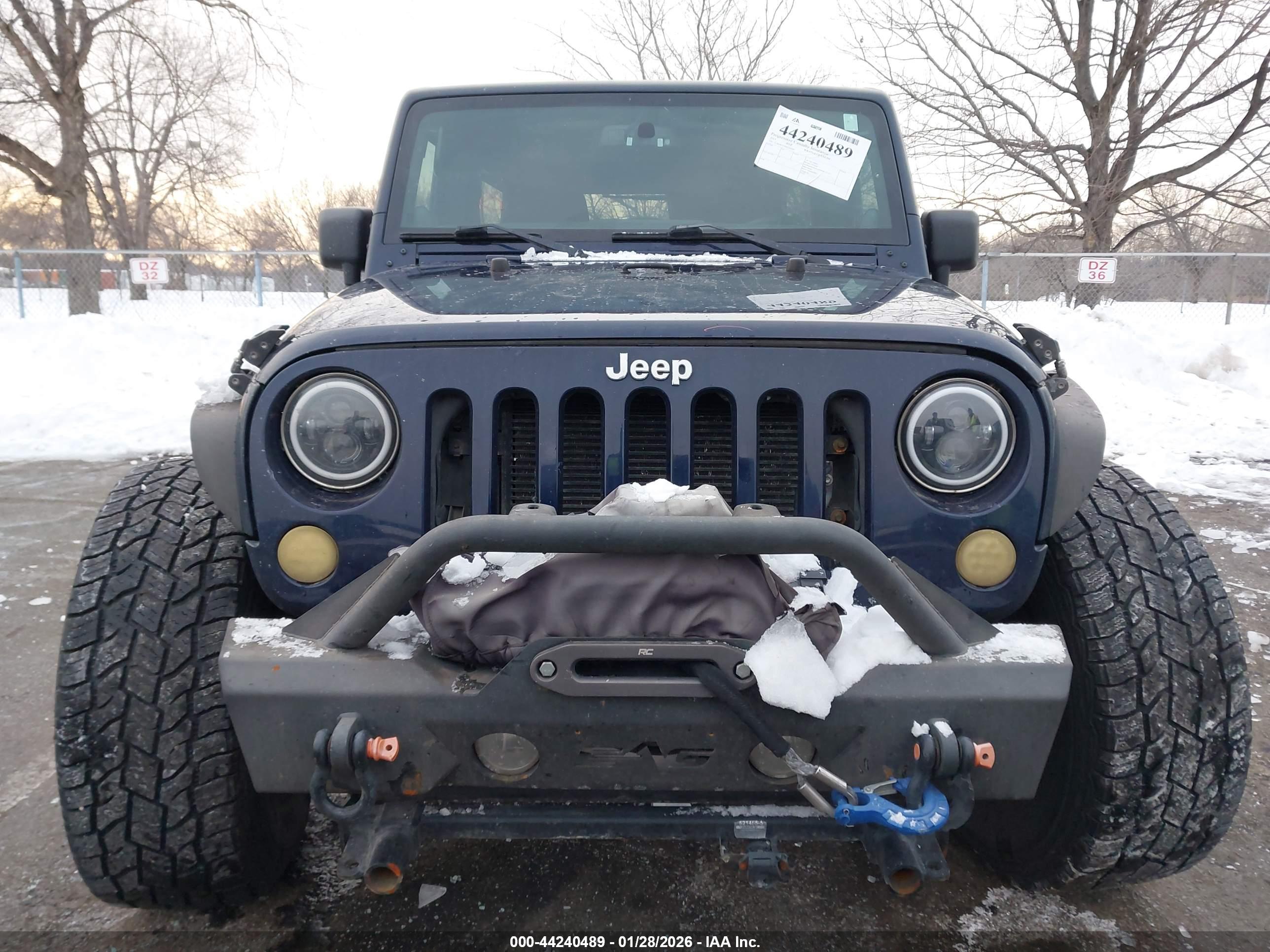 JEEP WRANGLER image 6