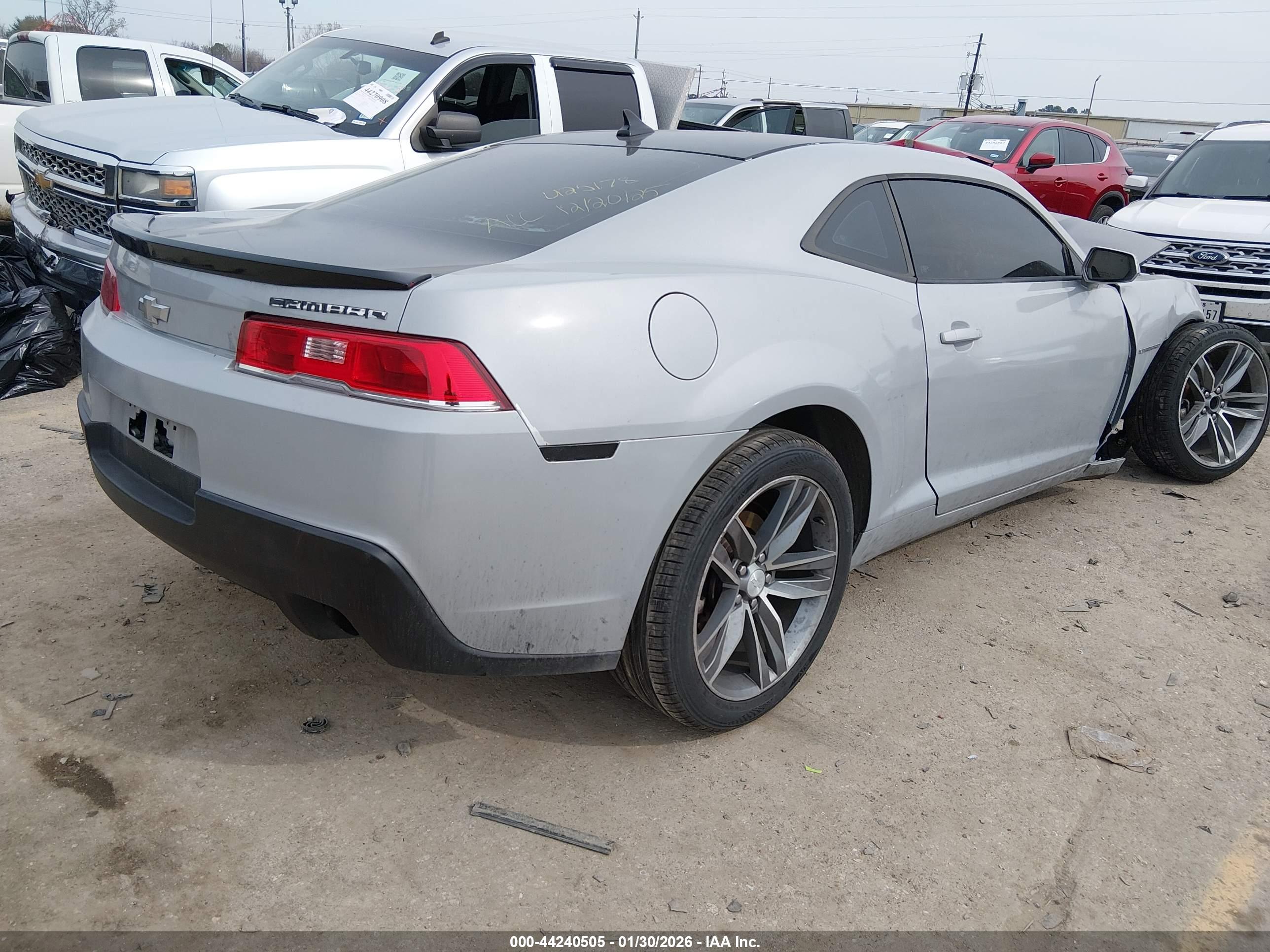 CHEVROLET CAMARO image 4