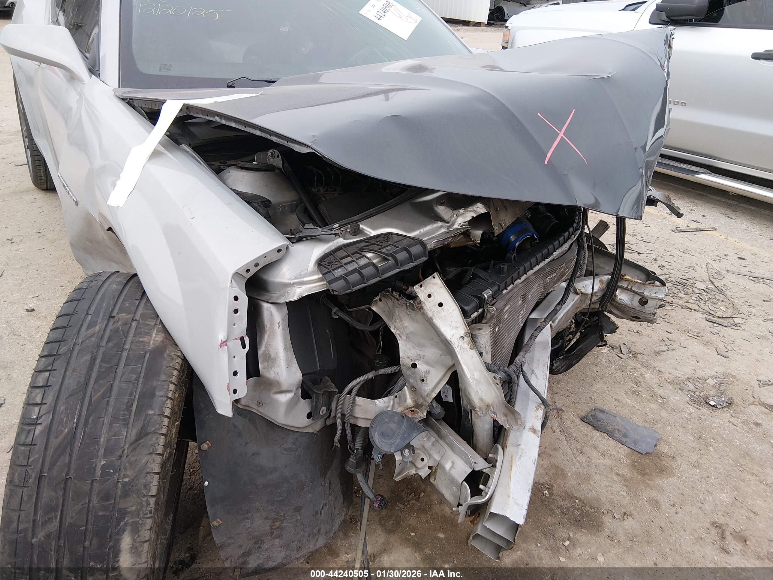 CHEVROLET CAMARO image 6