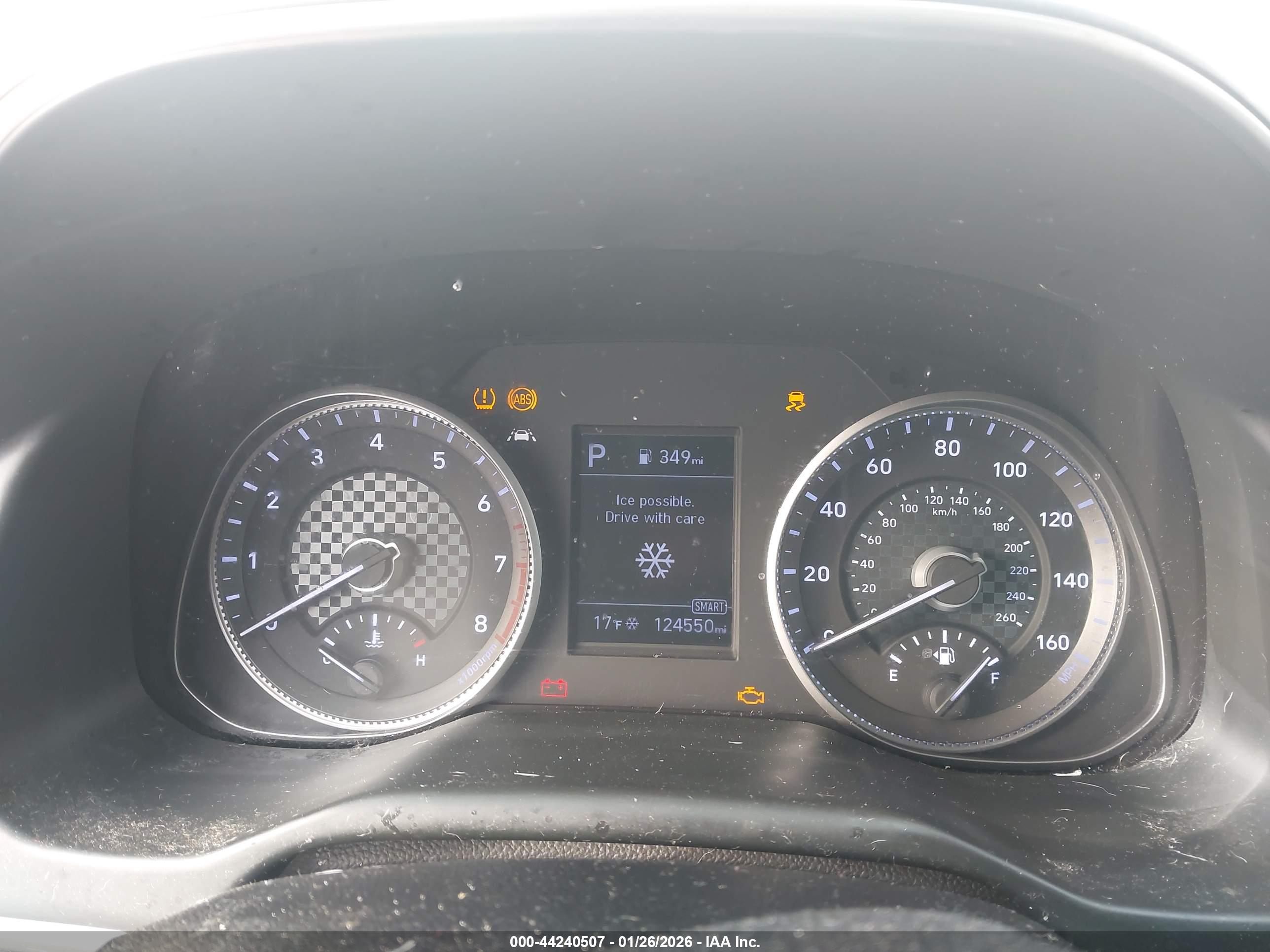 HYUNDAI ELANTRA image 7