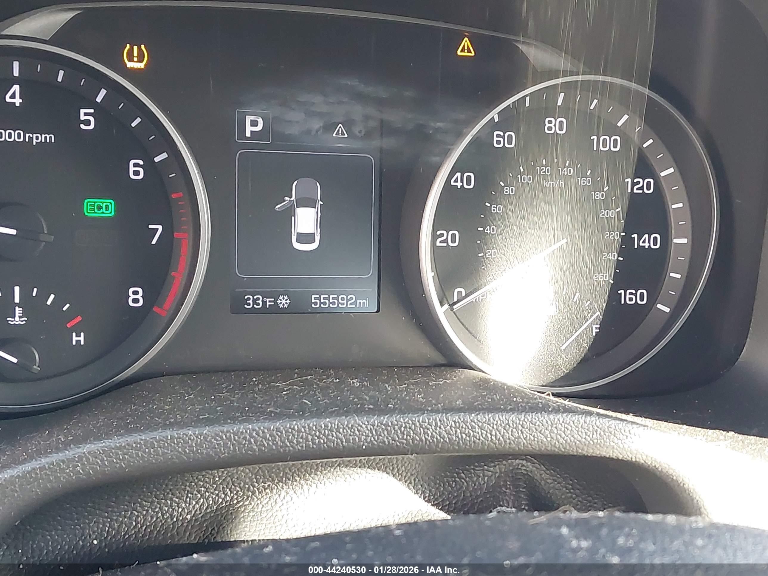 HYUNDAI ELANTRA image 7
