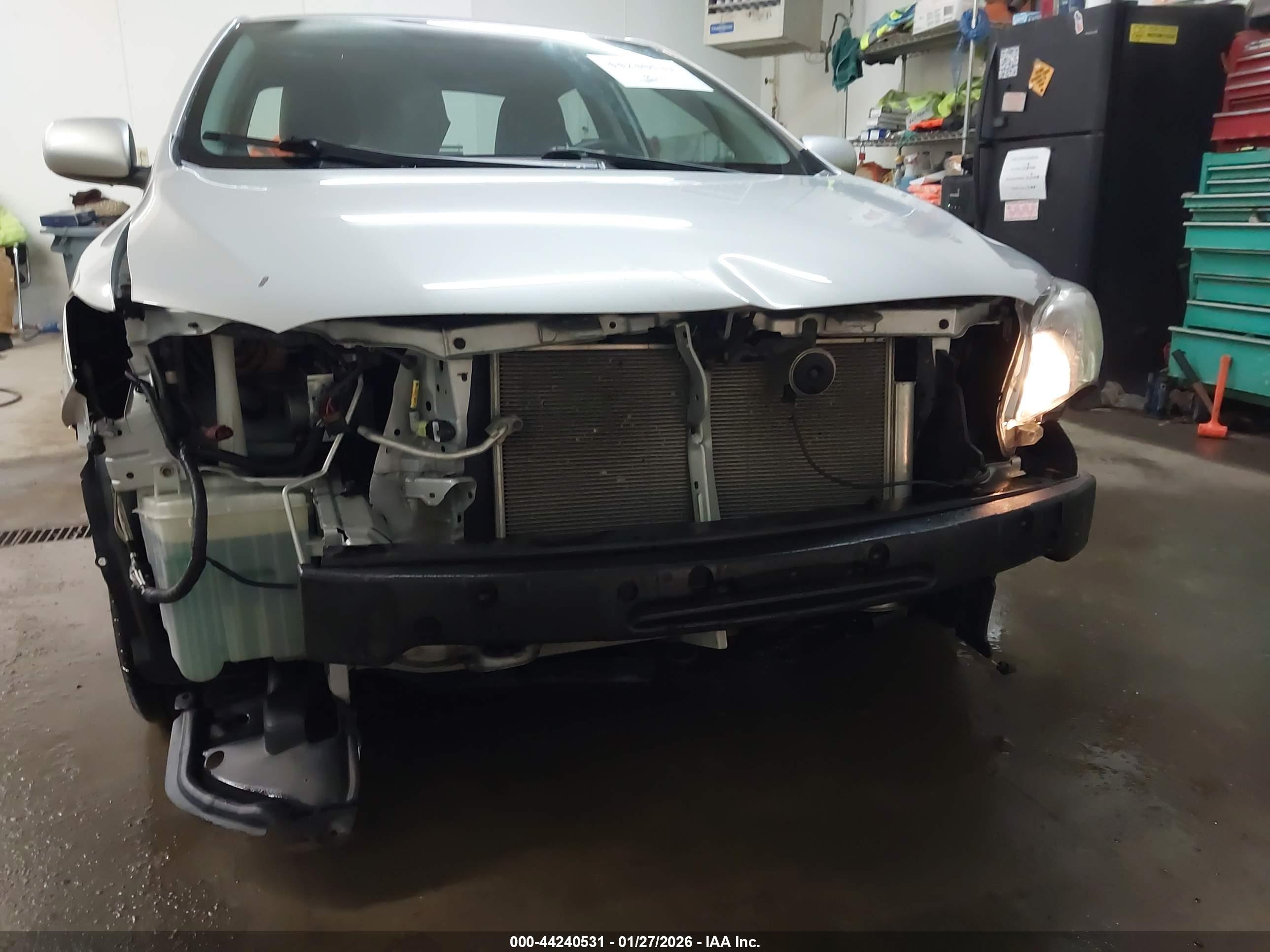TOYOTA COROLLA image 6