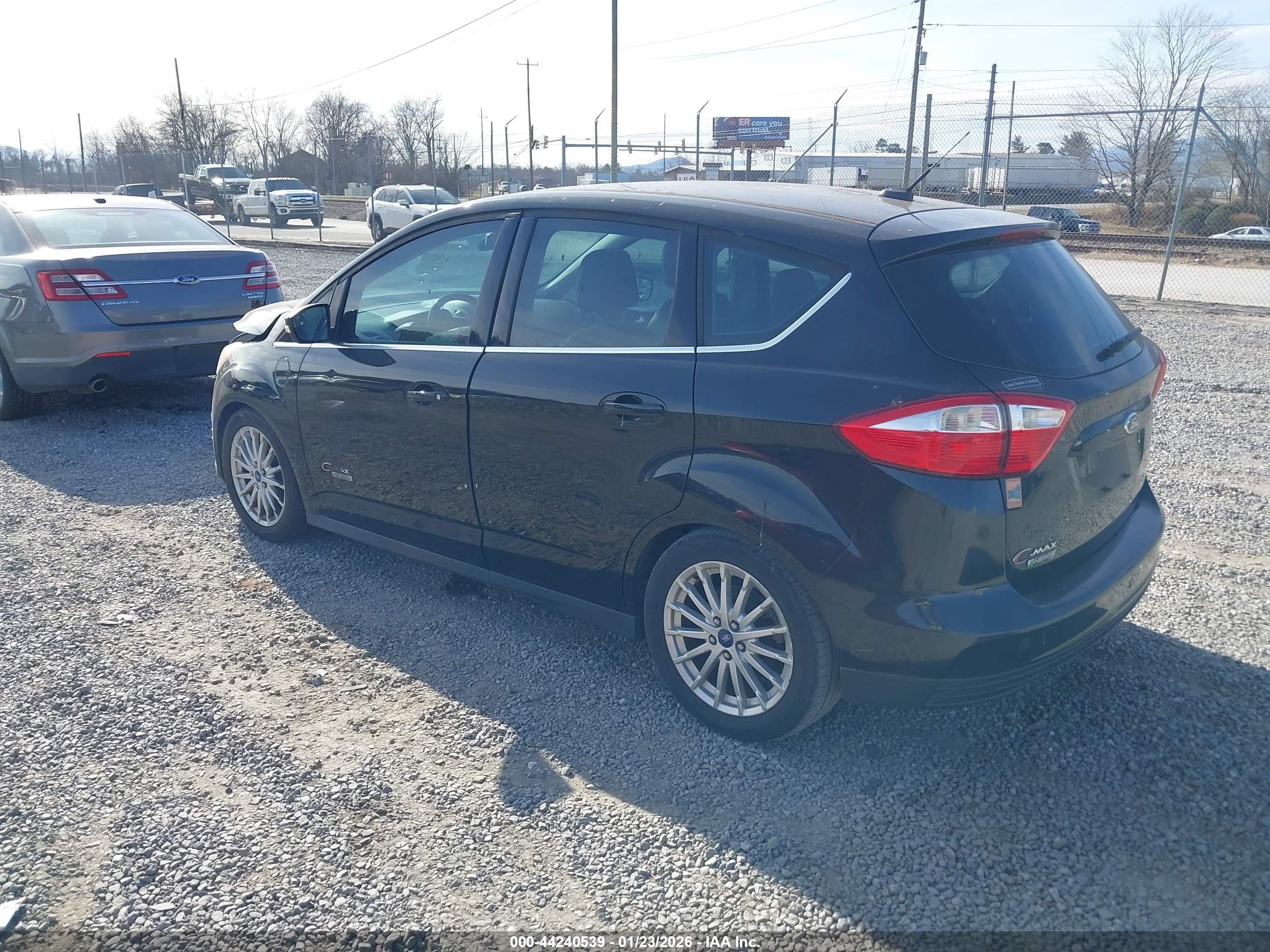 FORD C-MAX image 3
