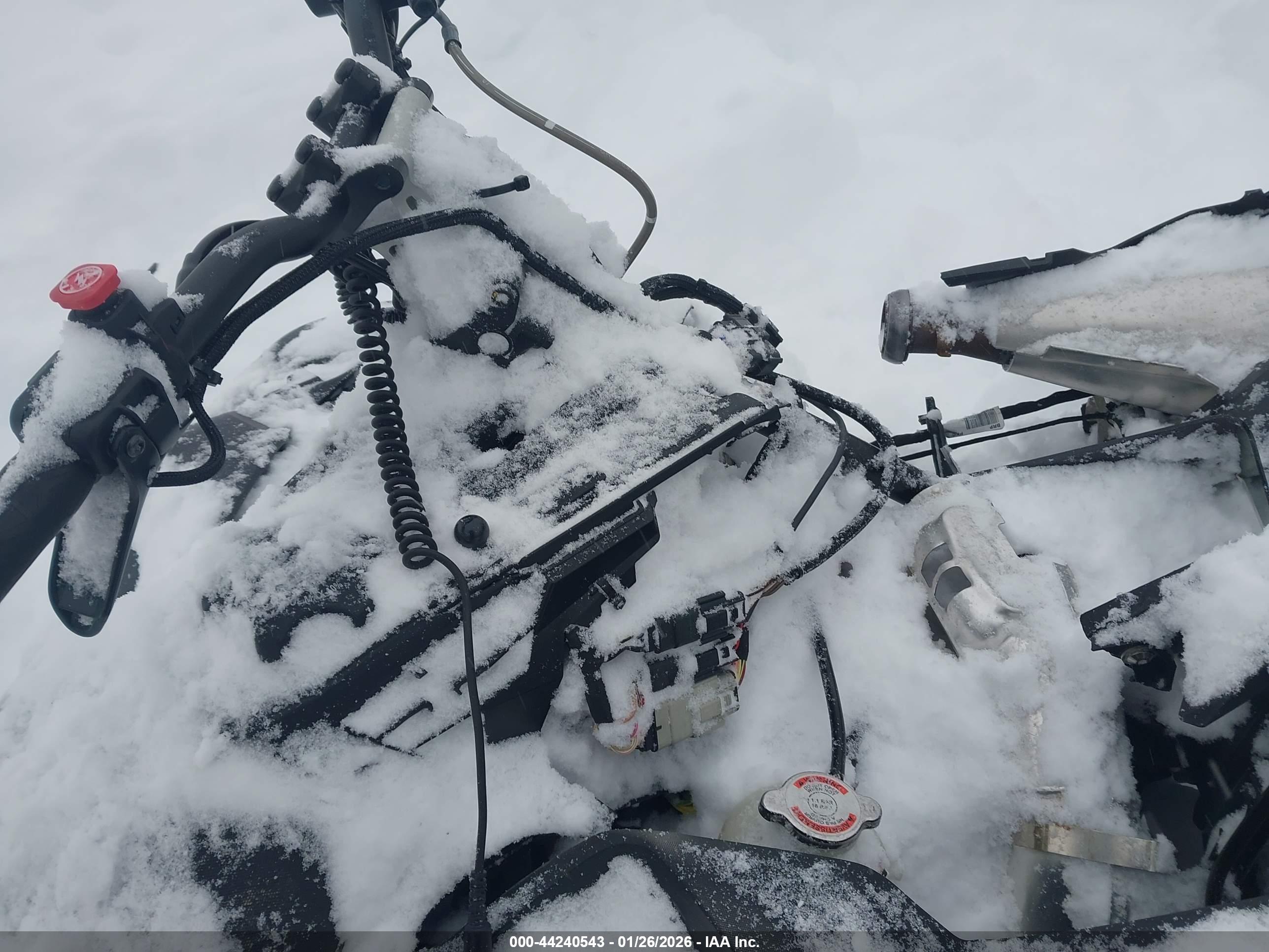 SKI-DOO RENEGADE image 7