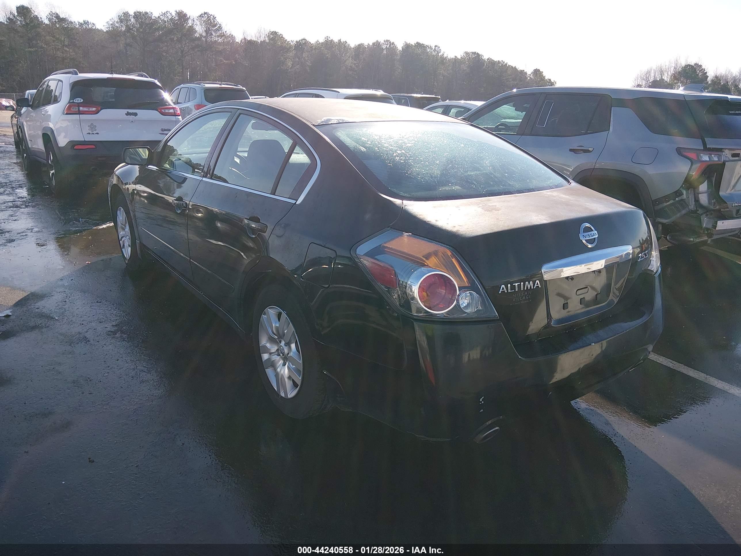 NISSAN ALTIMA image 3