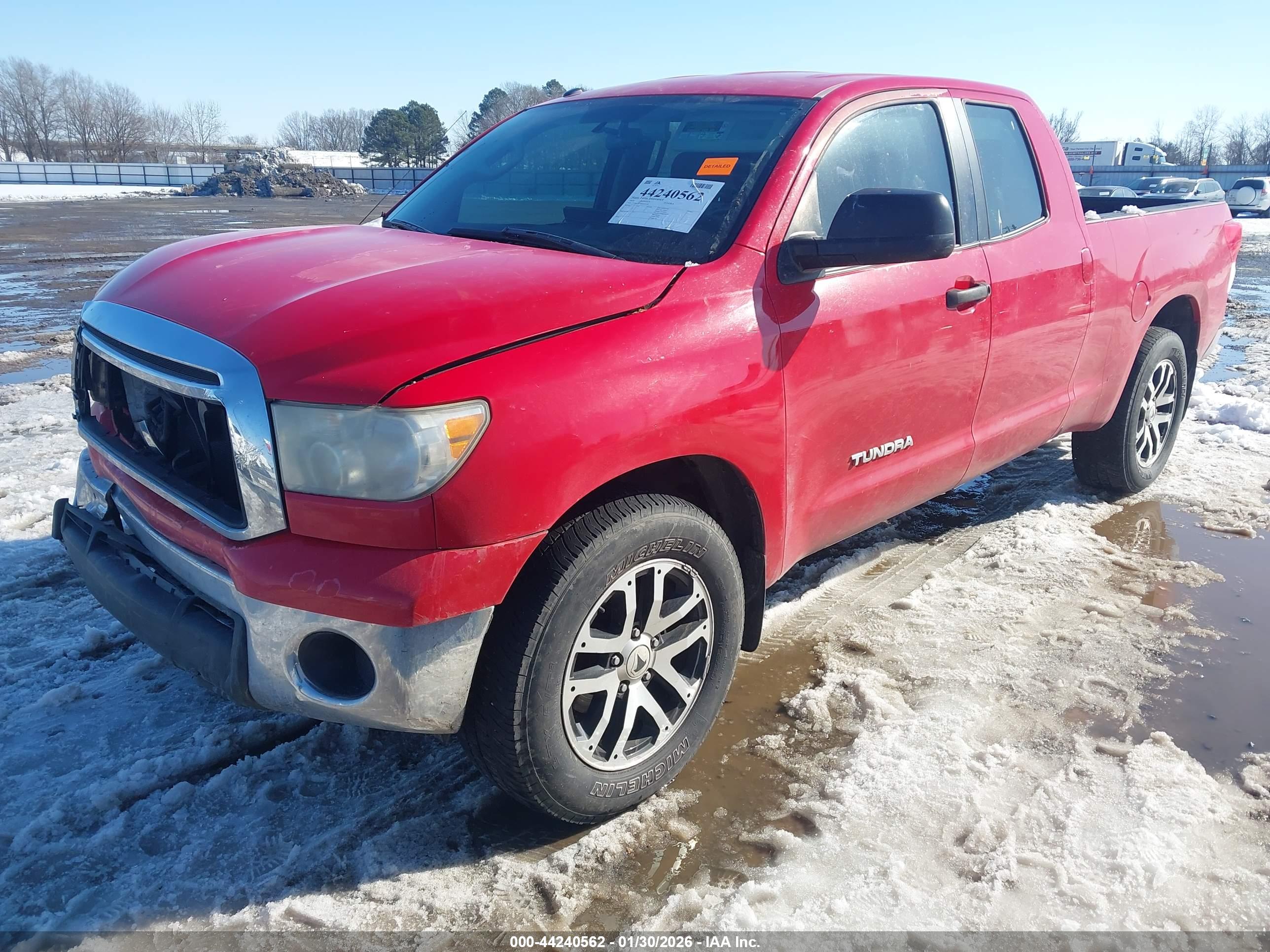 TOYOTA TUNDRA image 2