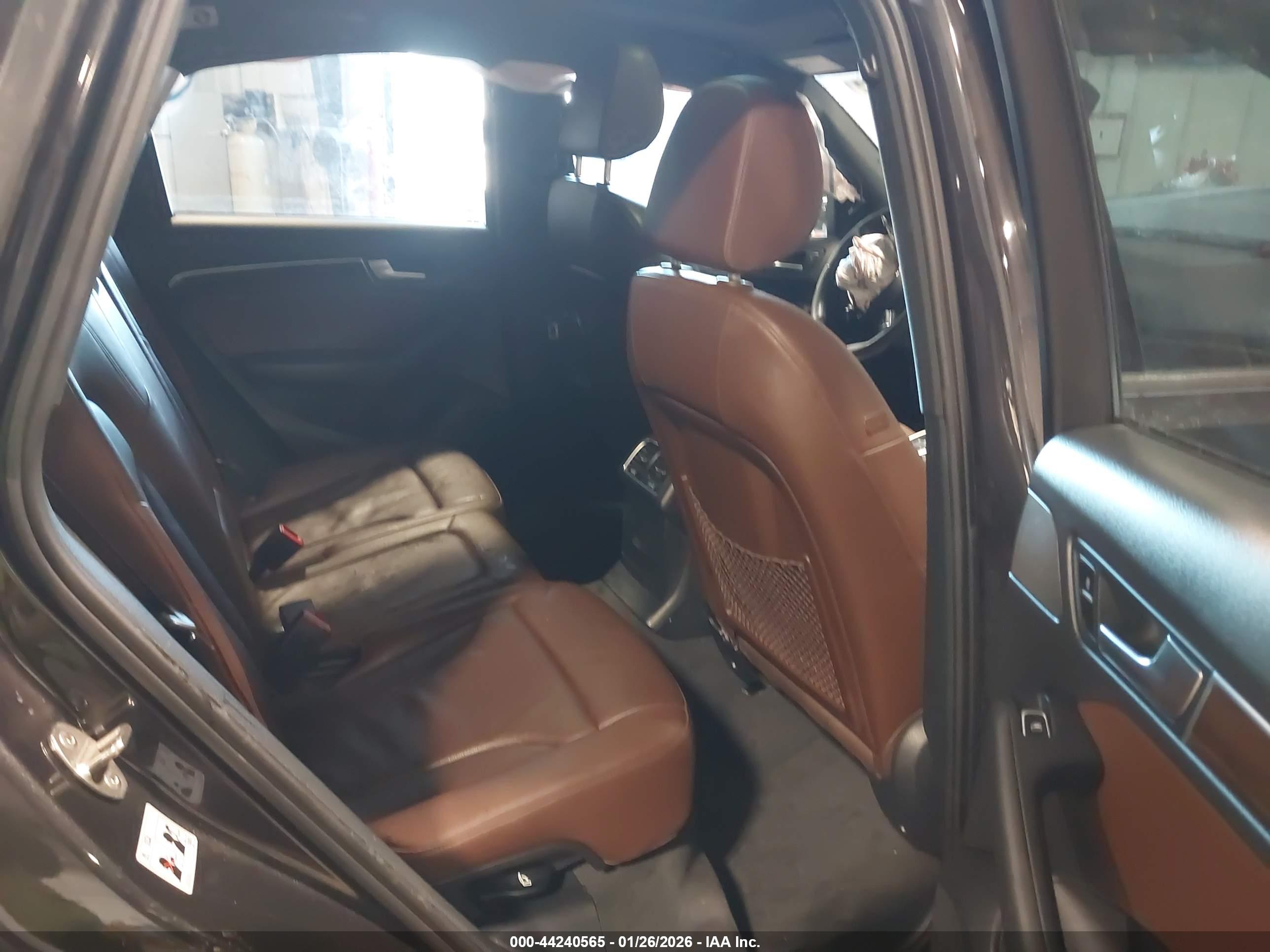 AUDI Q5 image 8