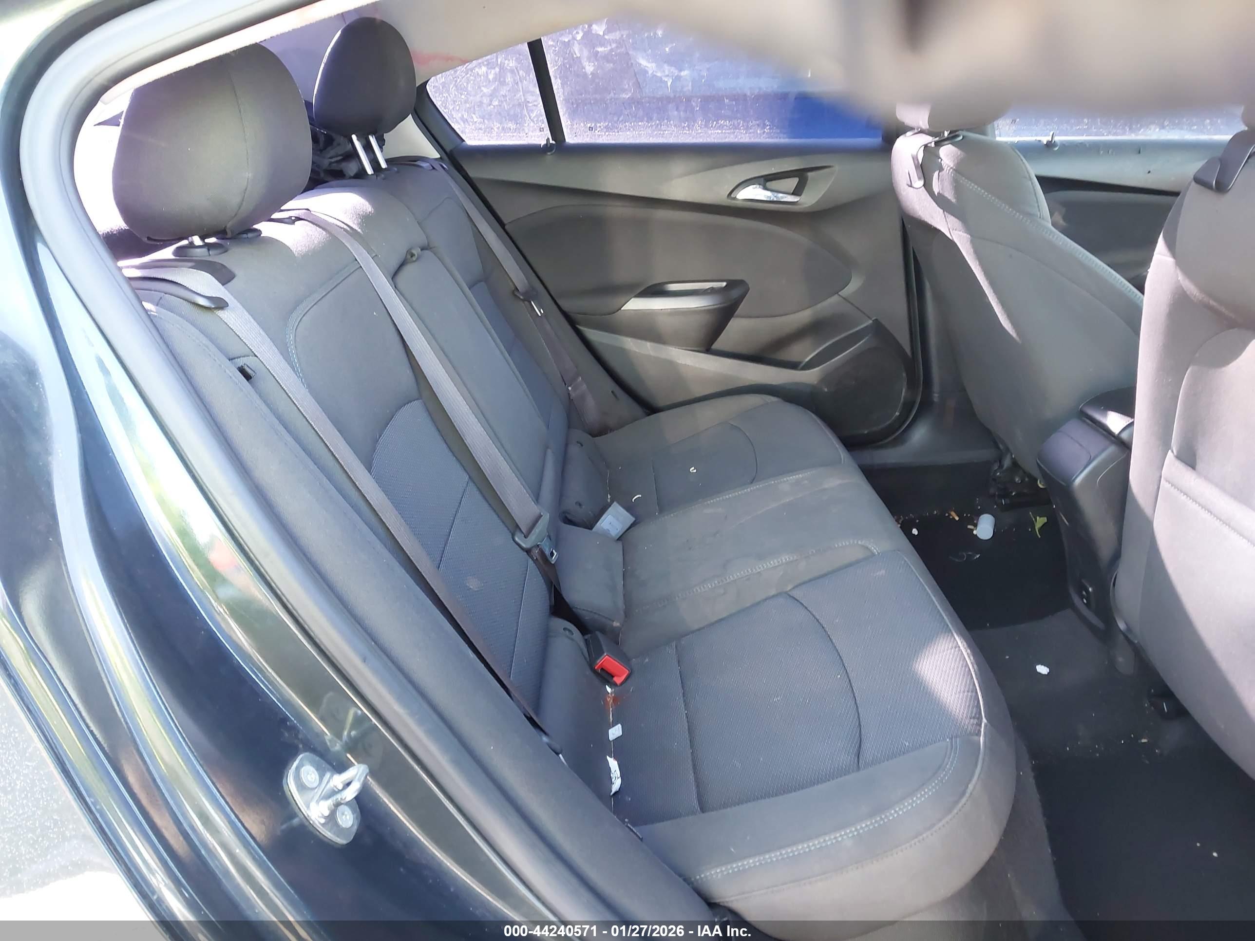 CHEVROLET CRUZE image 8