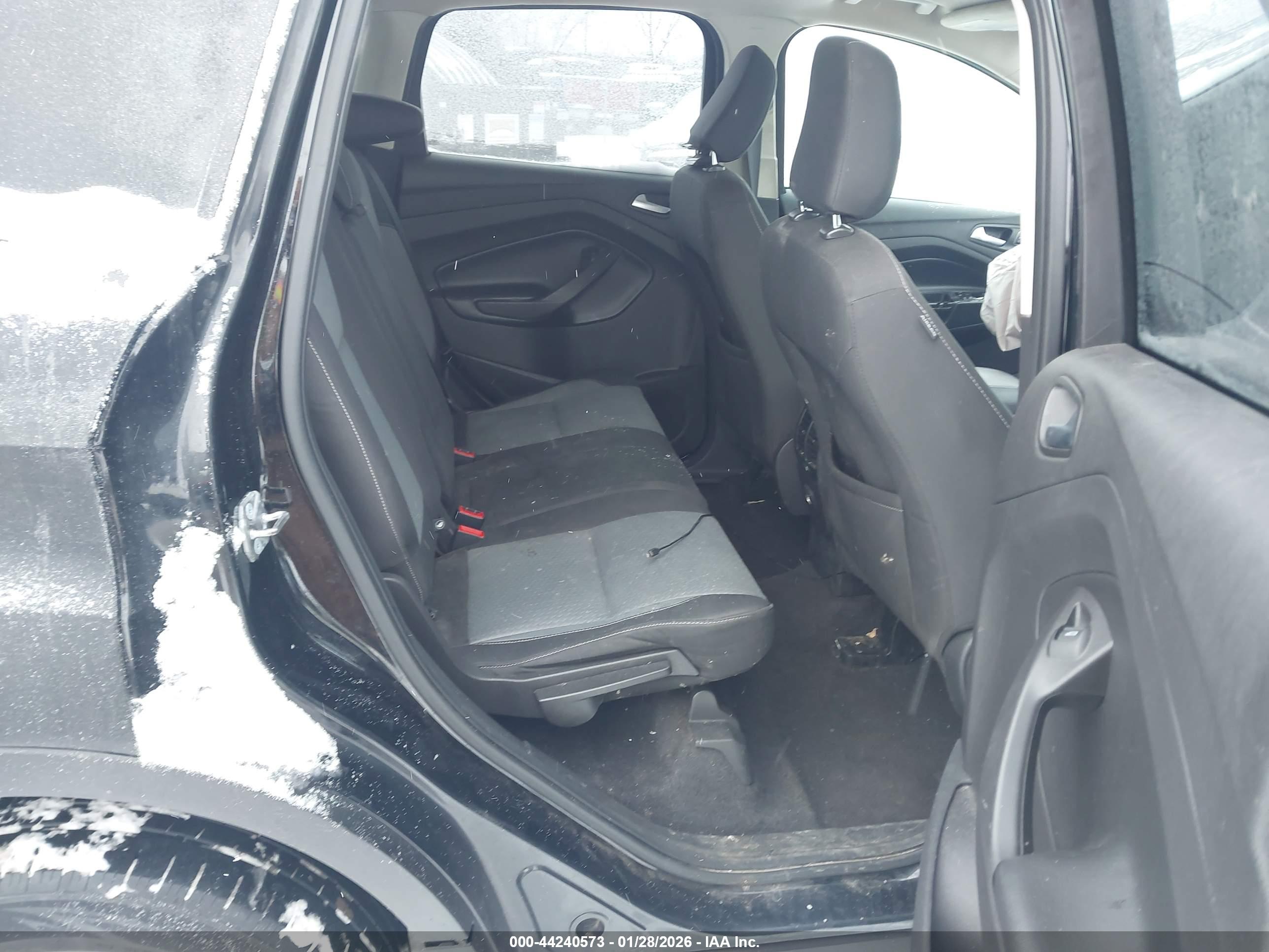 FORD ESCAPE image 8