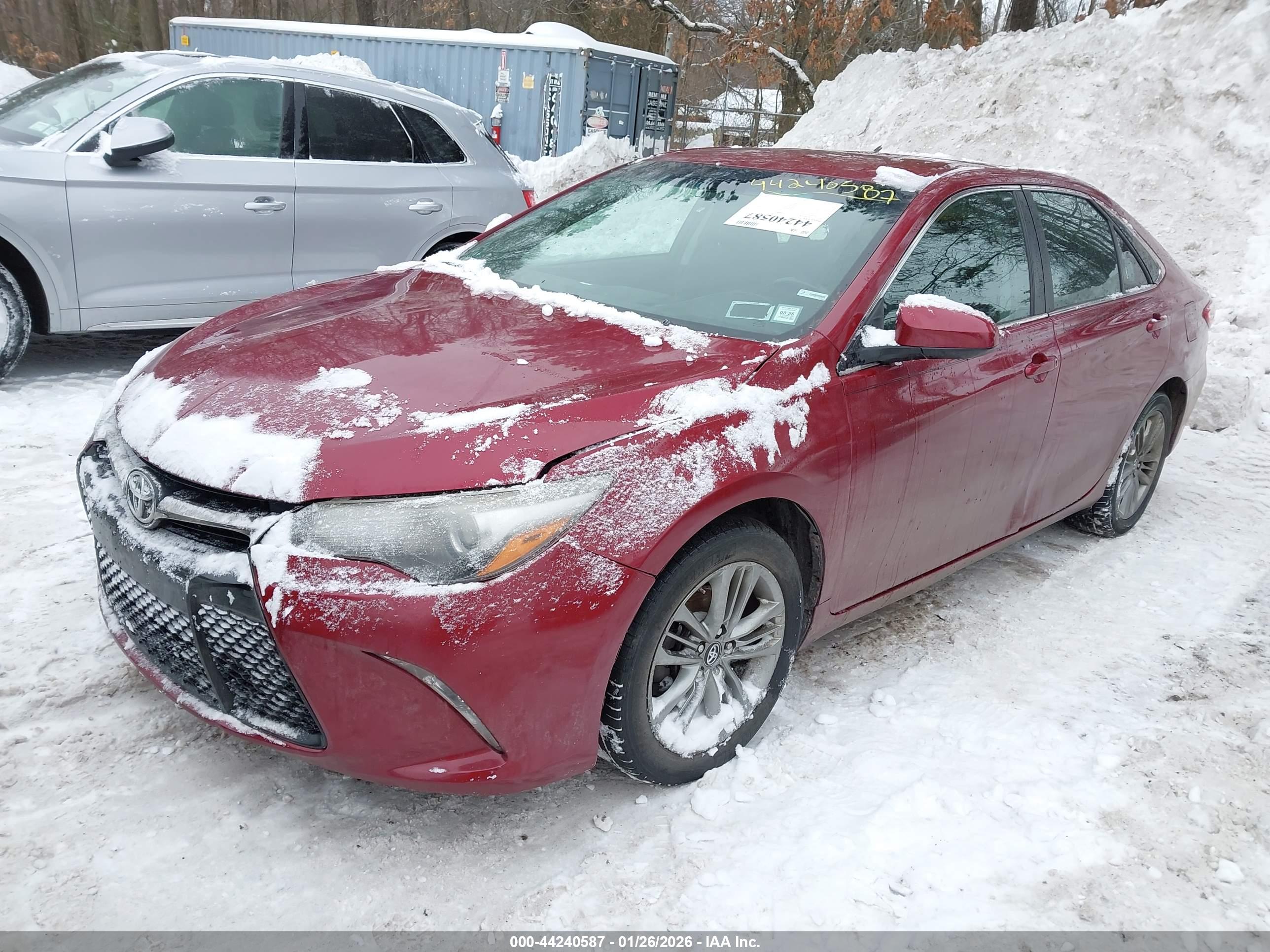 TOYOTA CAMRY image 2