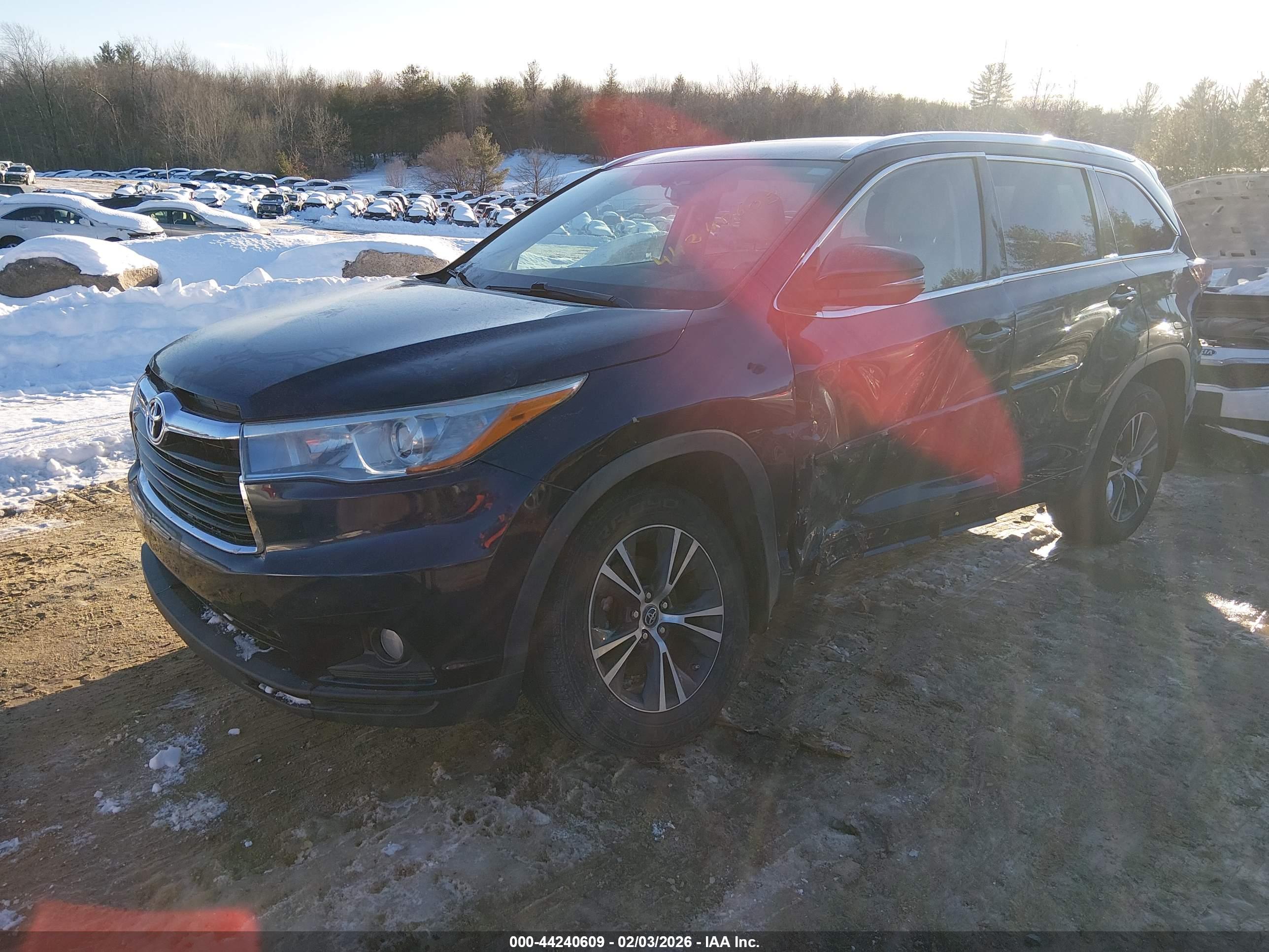 TOYOTA HIGHLANDER image 2