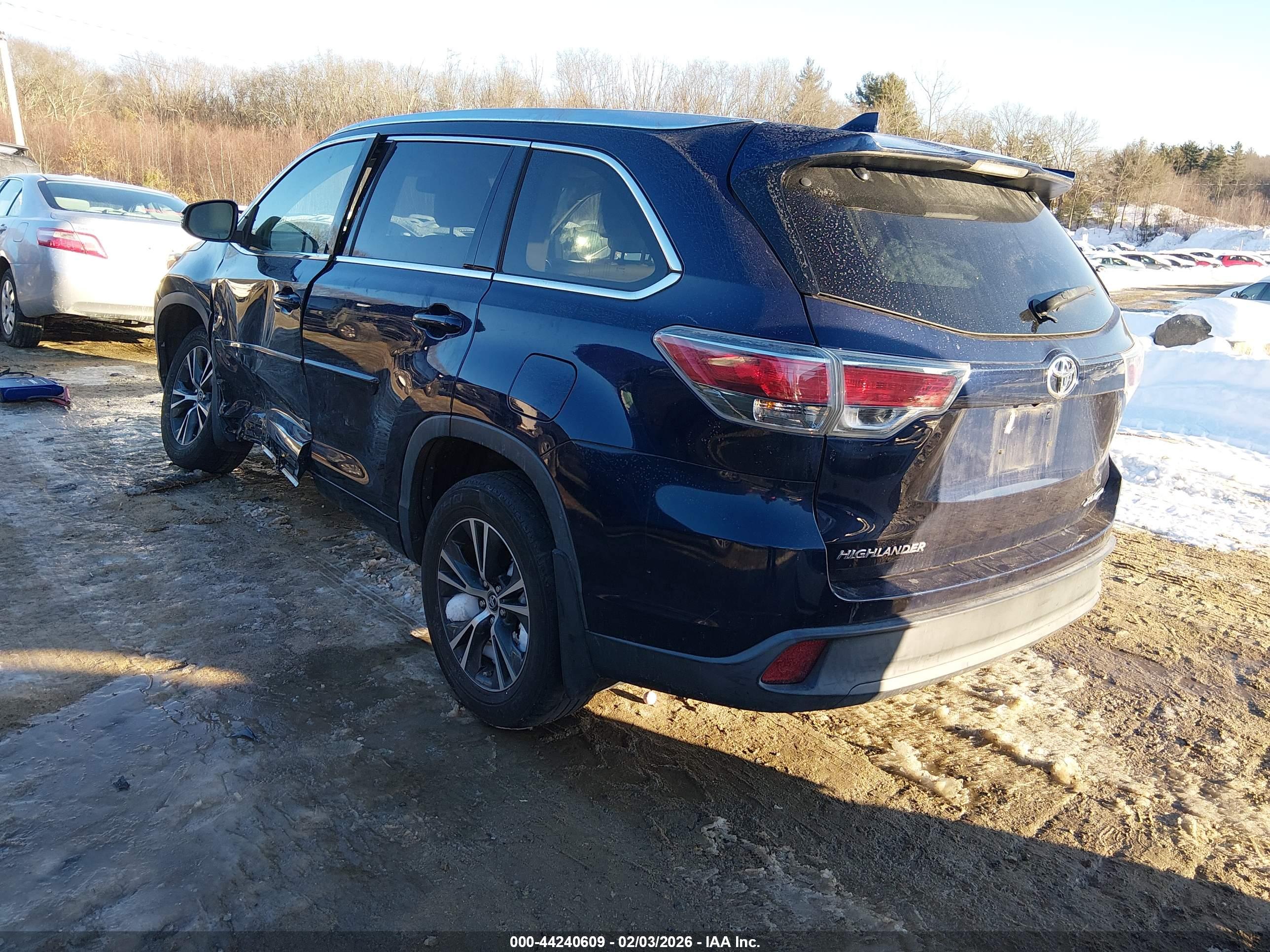 TOYOTA HIGHLANDER image 3