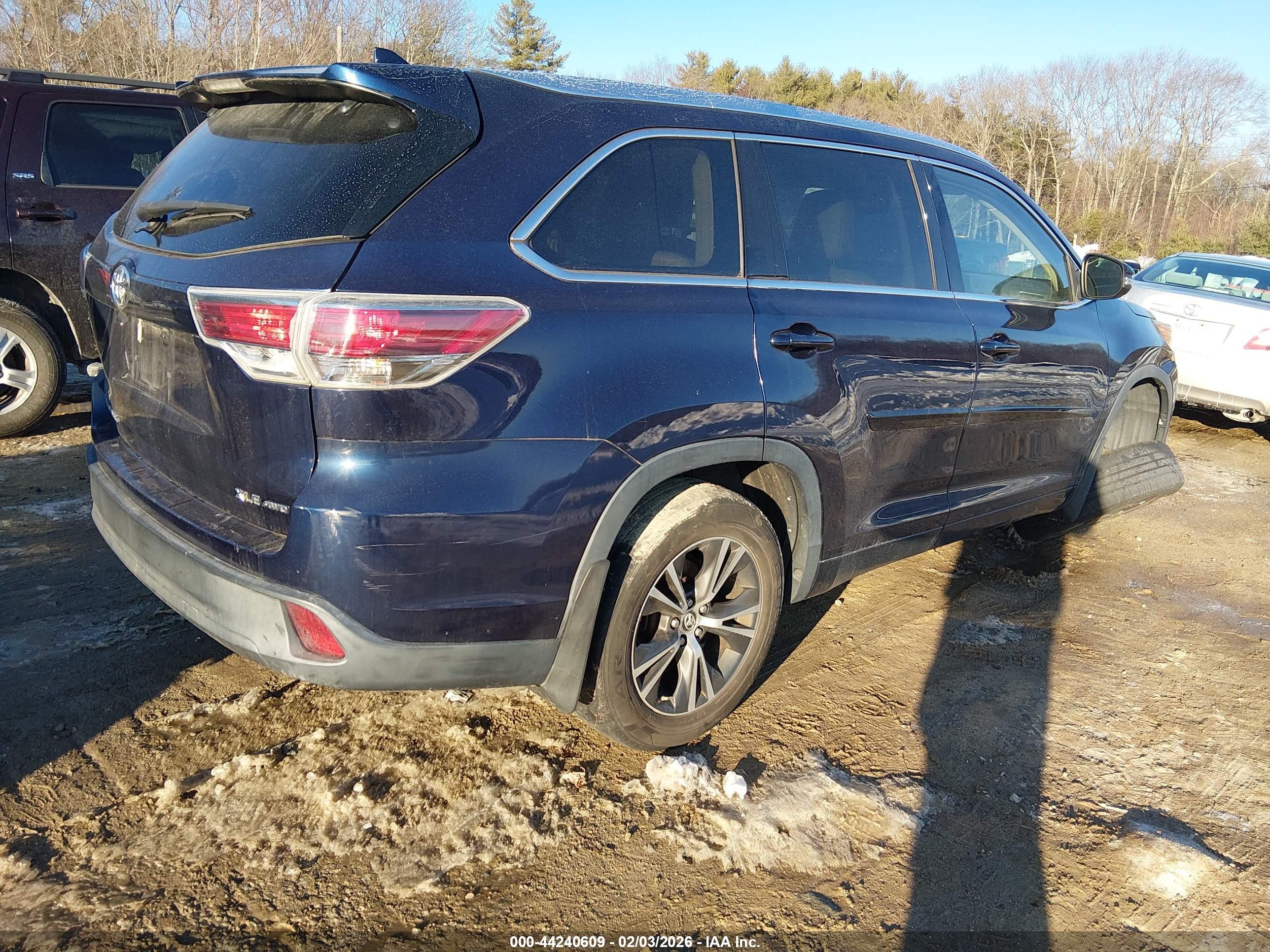 TOYOTA HIGHLANDER image 4