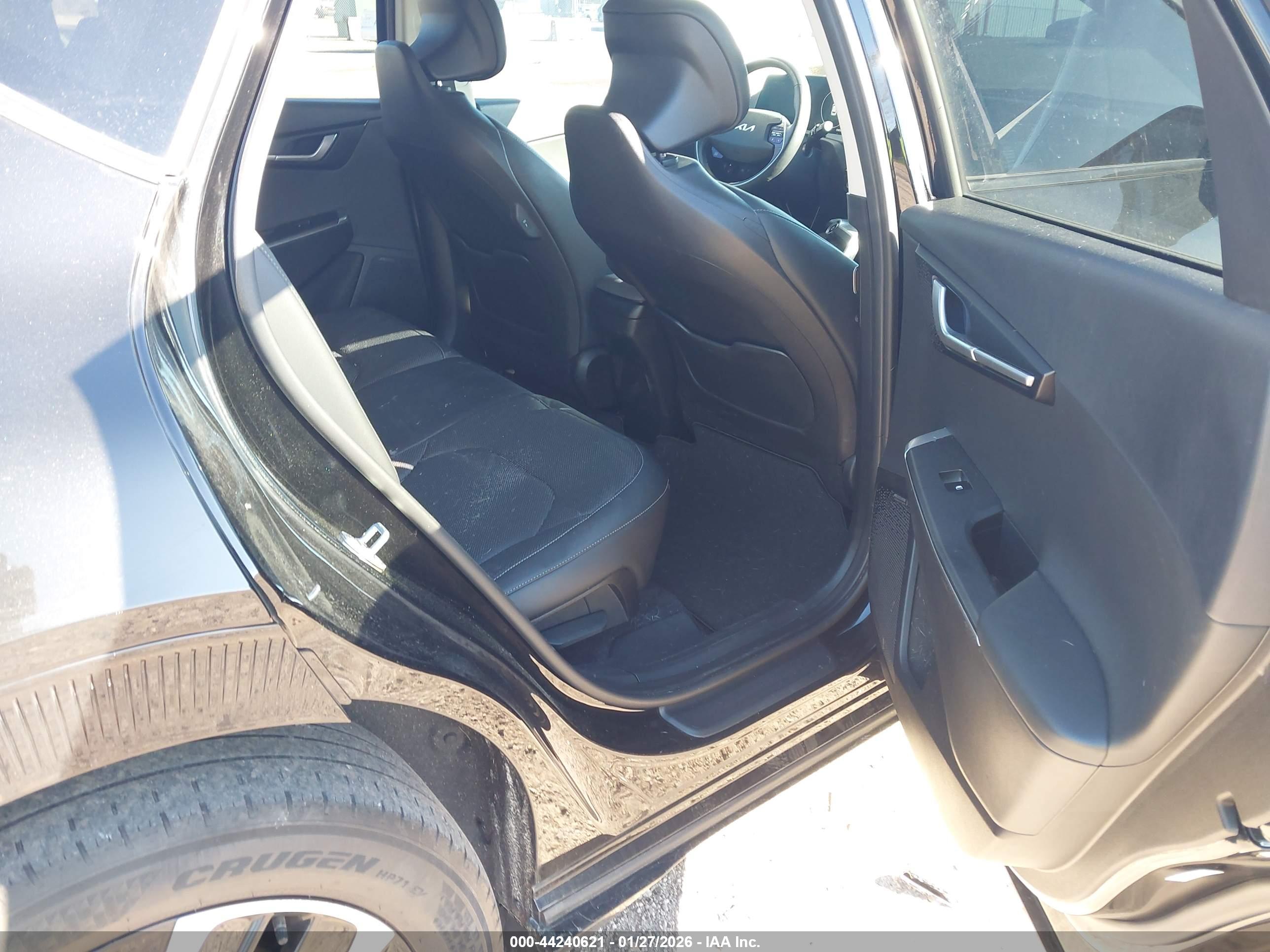 KIA EV6 image 8