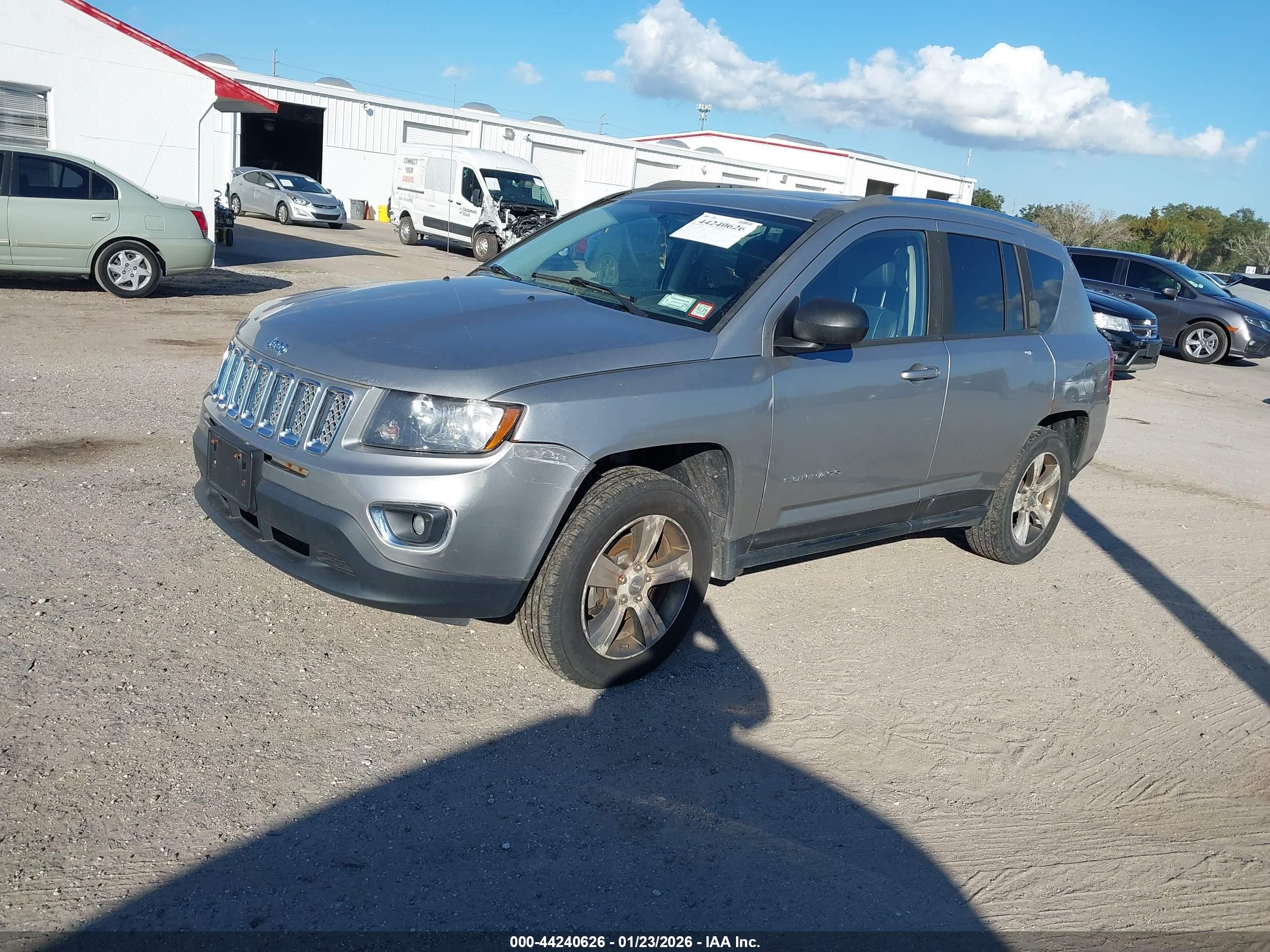 JEEP COMPASS image 2