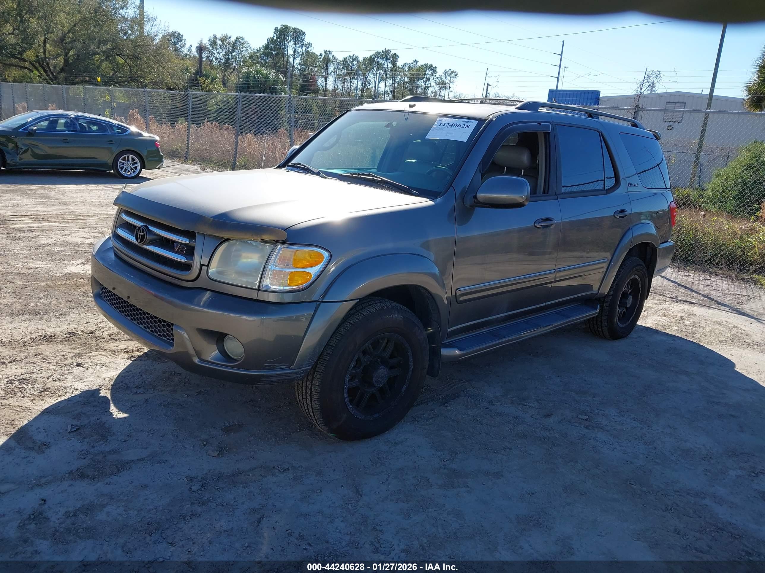 TOYOTA SEQUOIA image 2