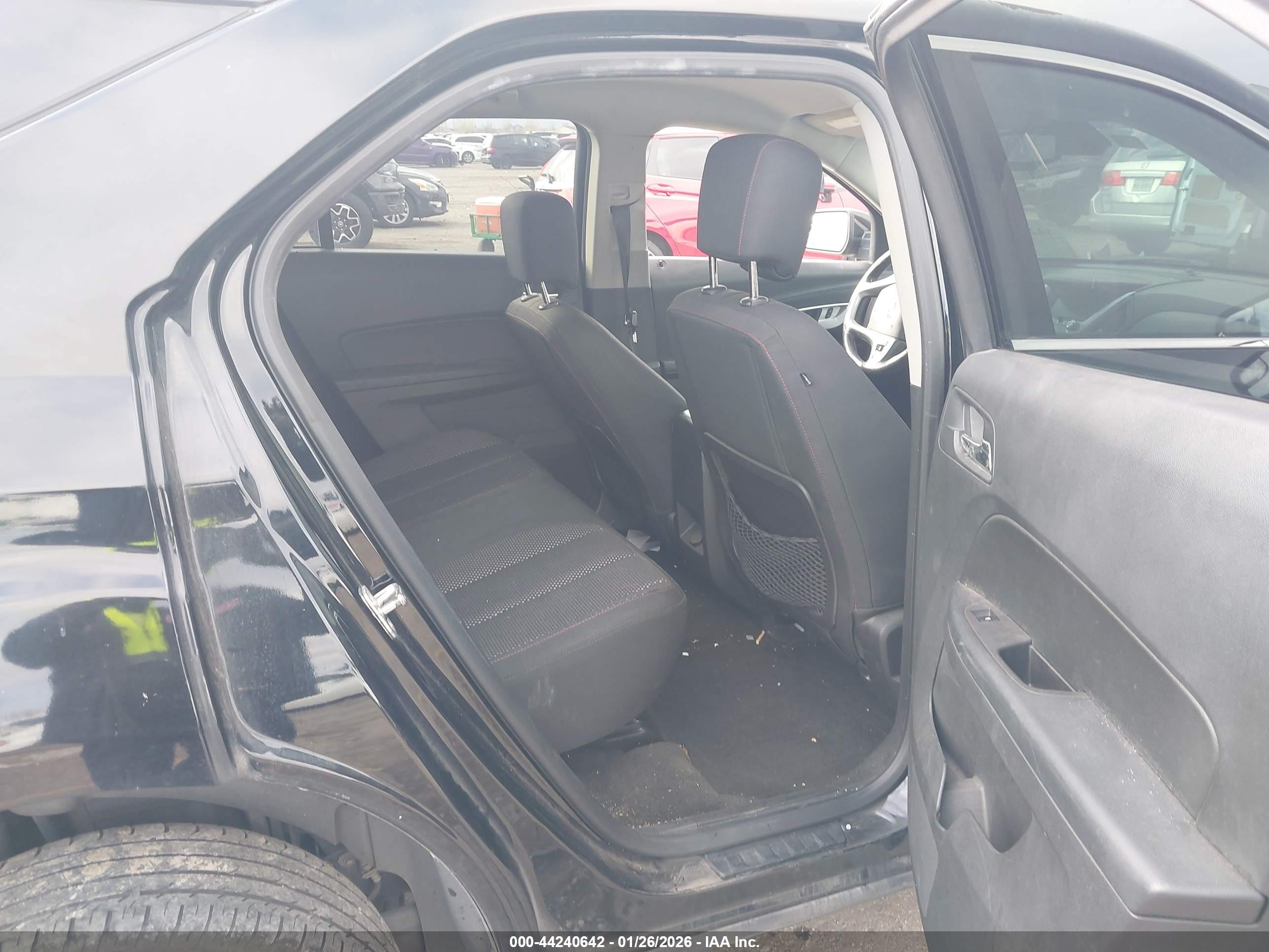 CHEVROLET EQUINOX image 8