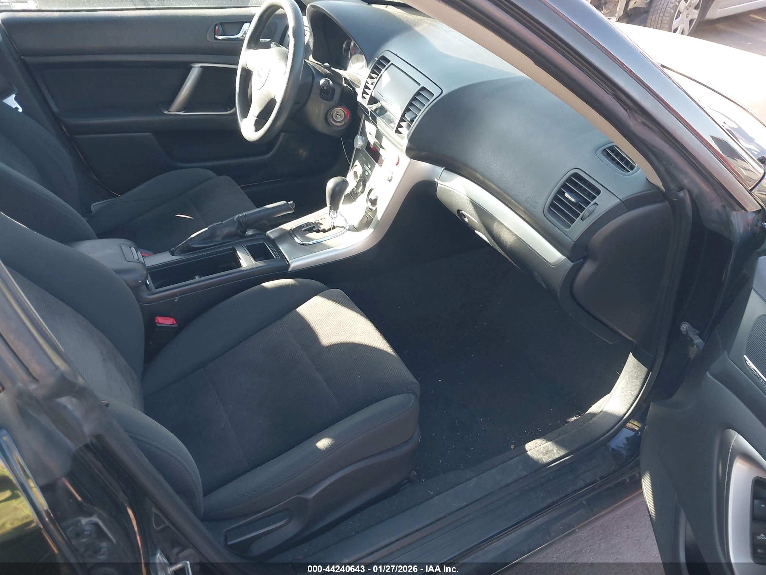 SUBARU LEGACY image 5
