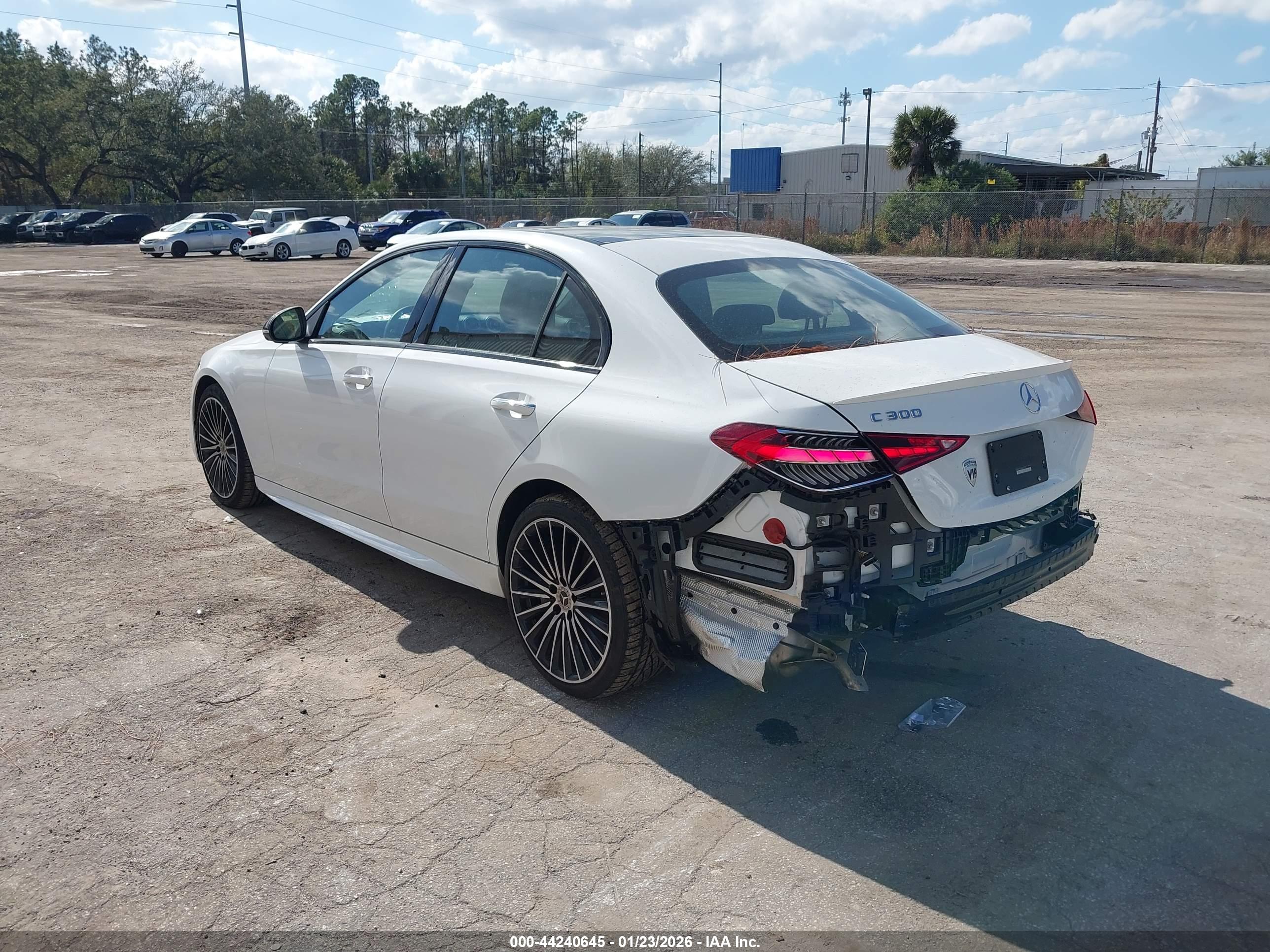 MERCEDES-BENZ C image 3