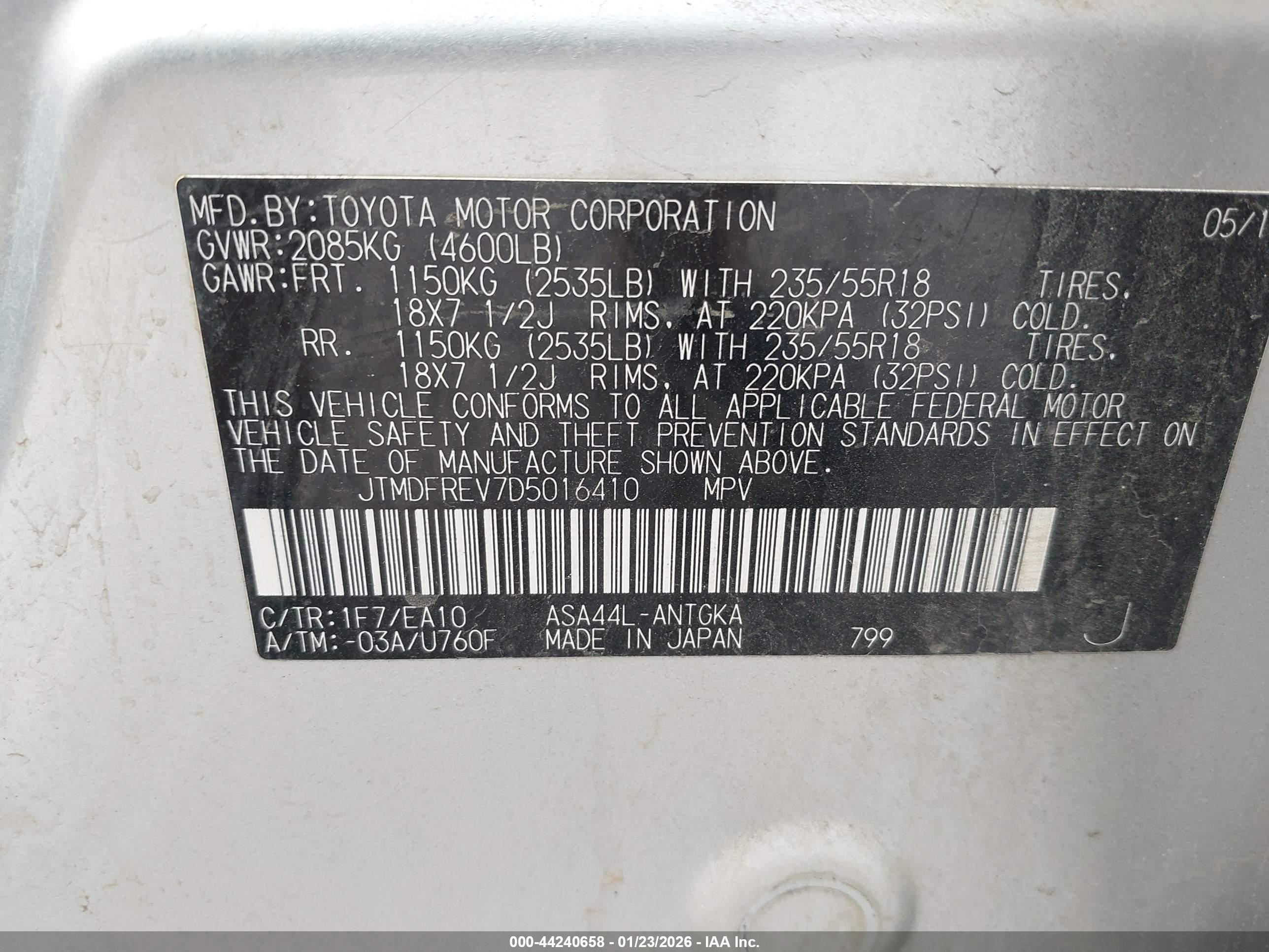 TOYOTA RAV4 image 9