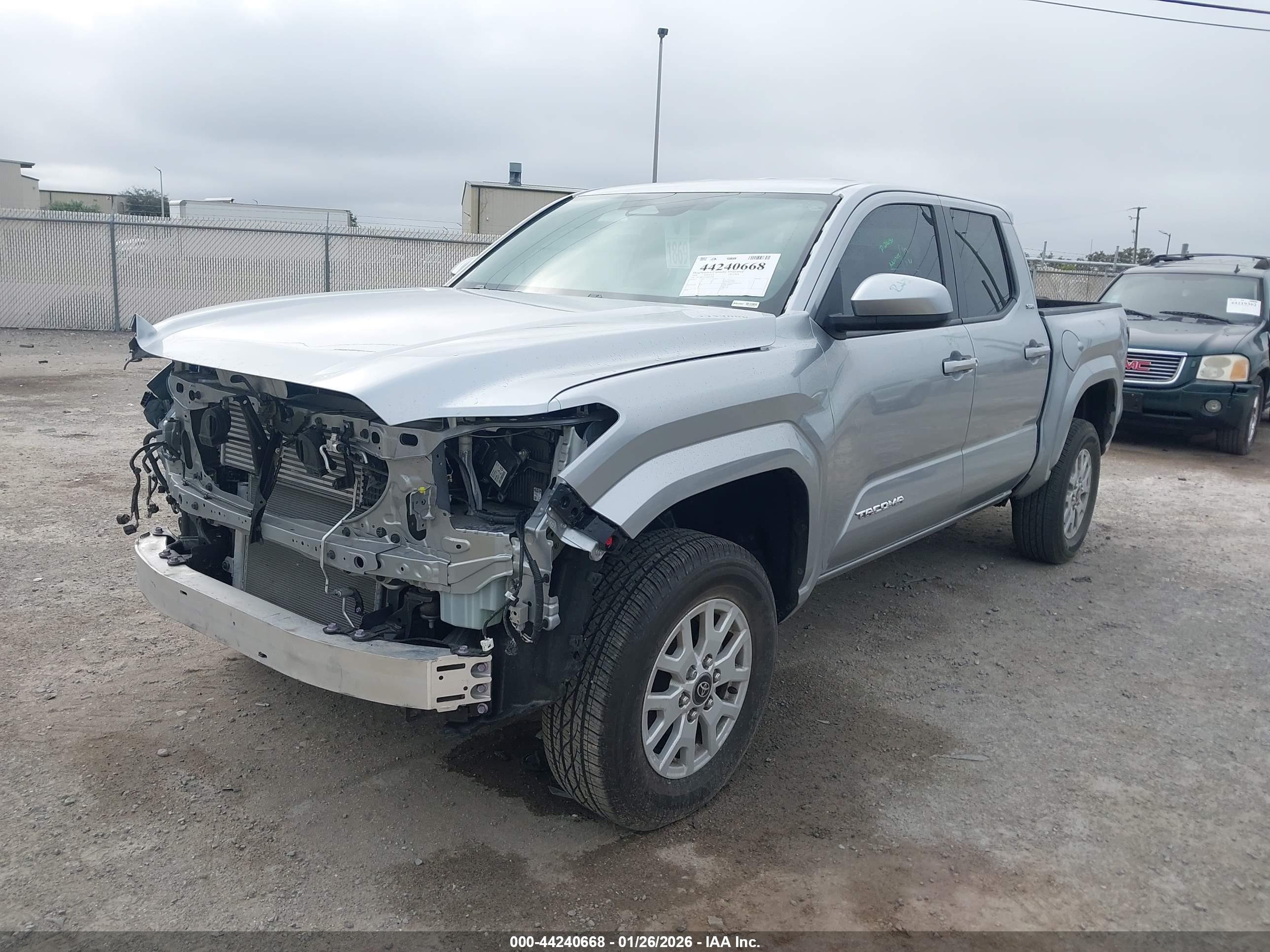 TOYOTA TACOMA image 2