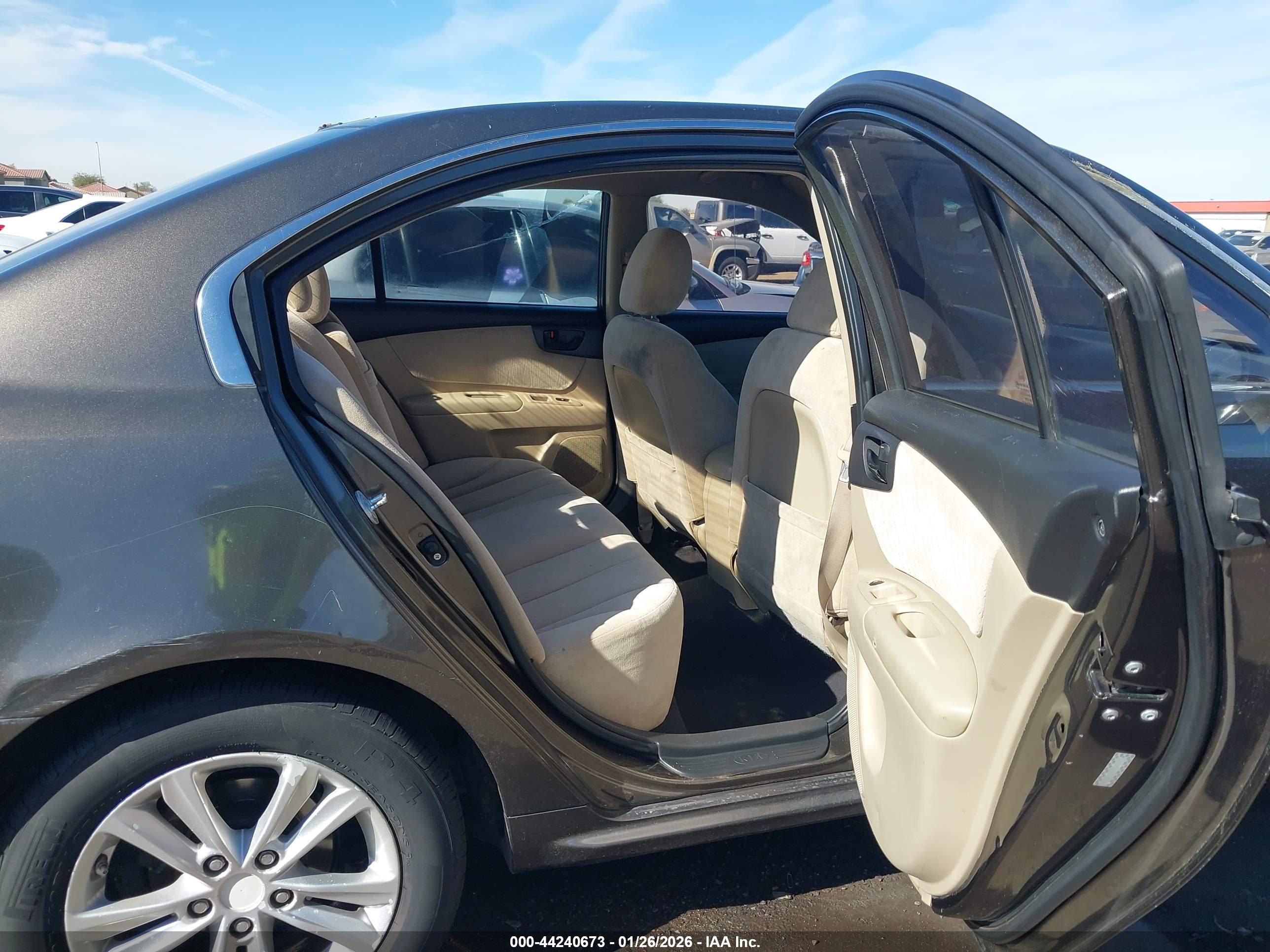 KIA OPTIMA image 8