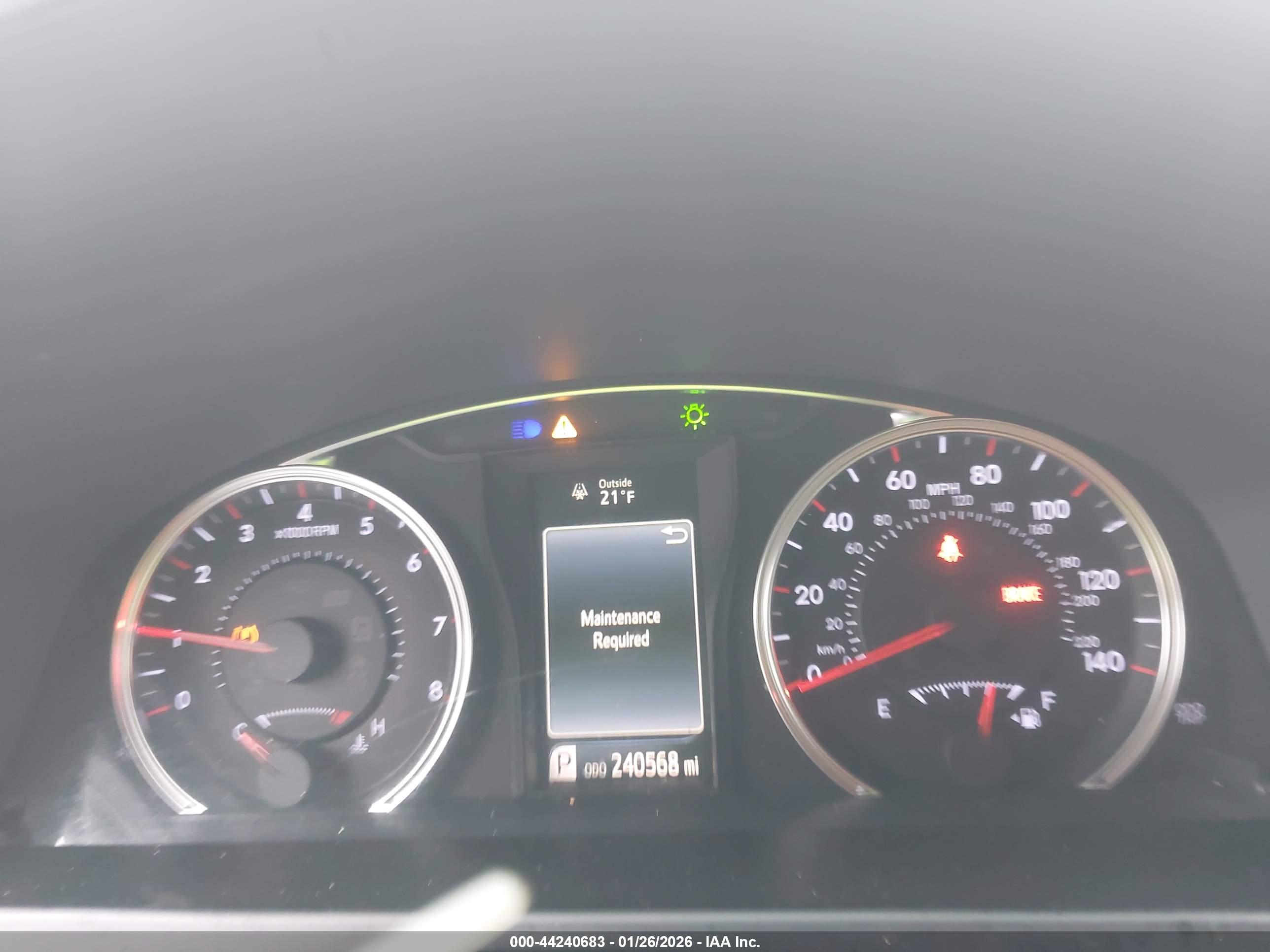 TOYOTA CAMRY image 7