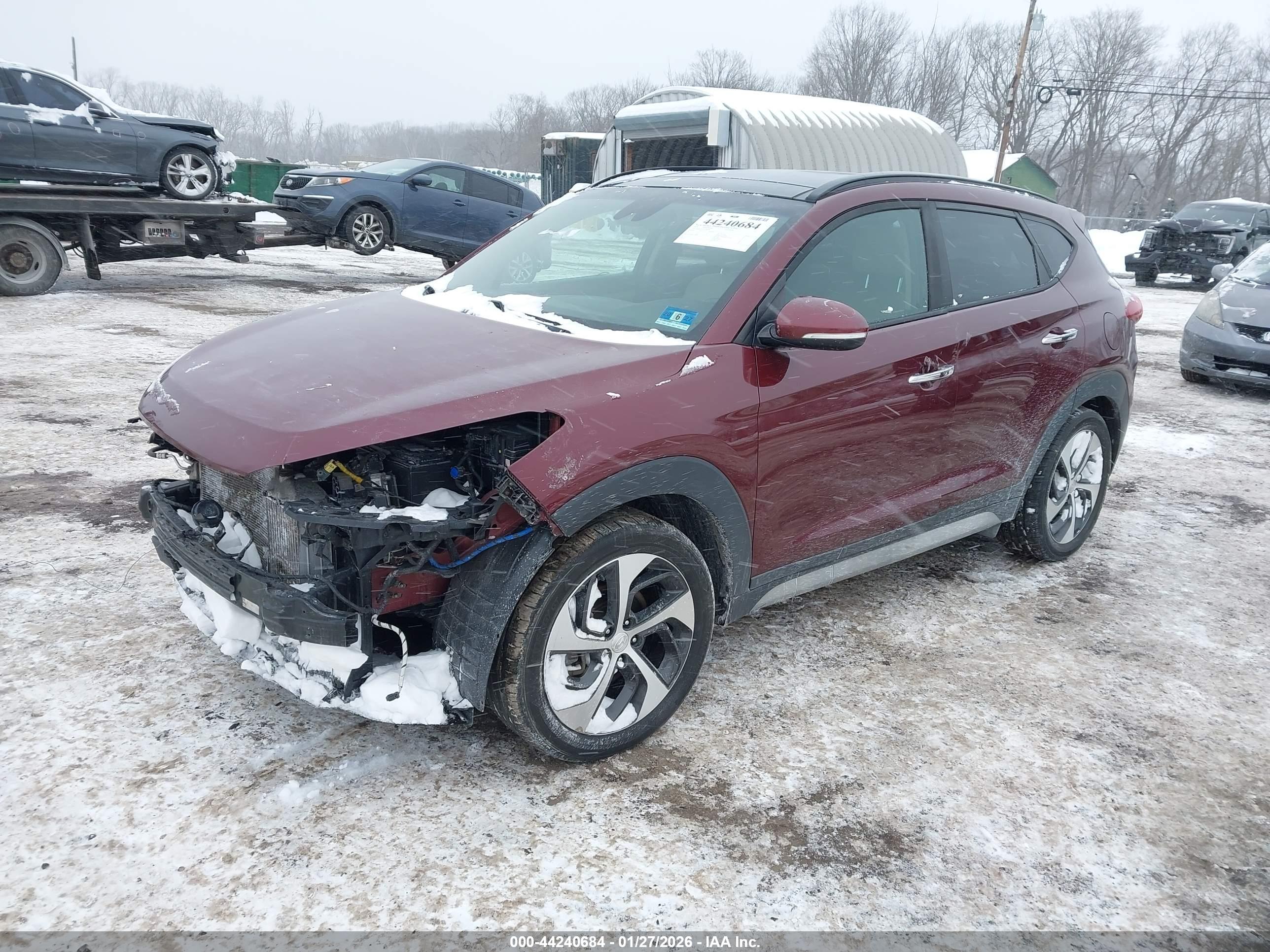 HYUNDAI TUCSON image 2